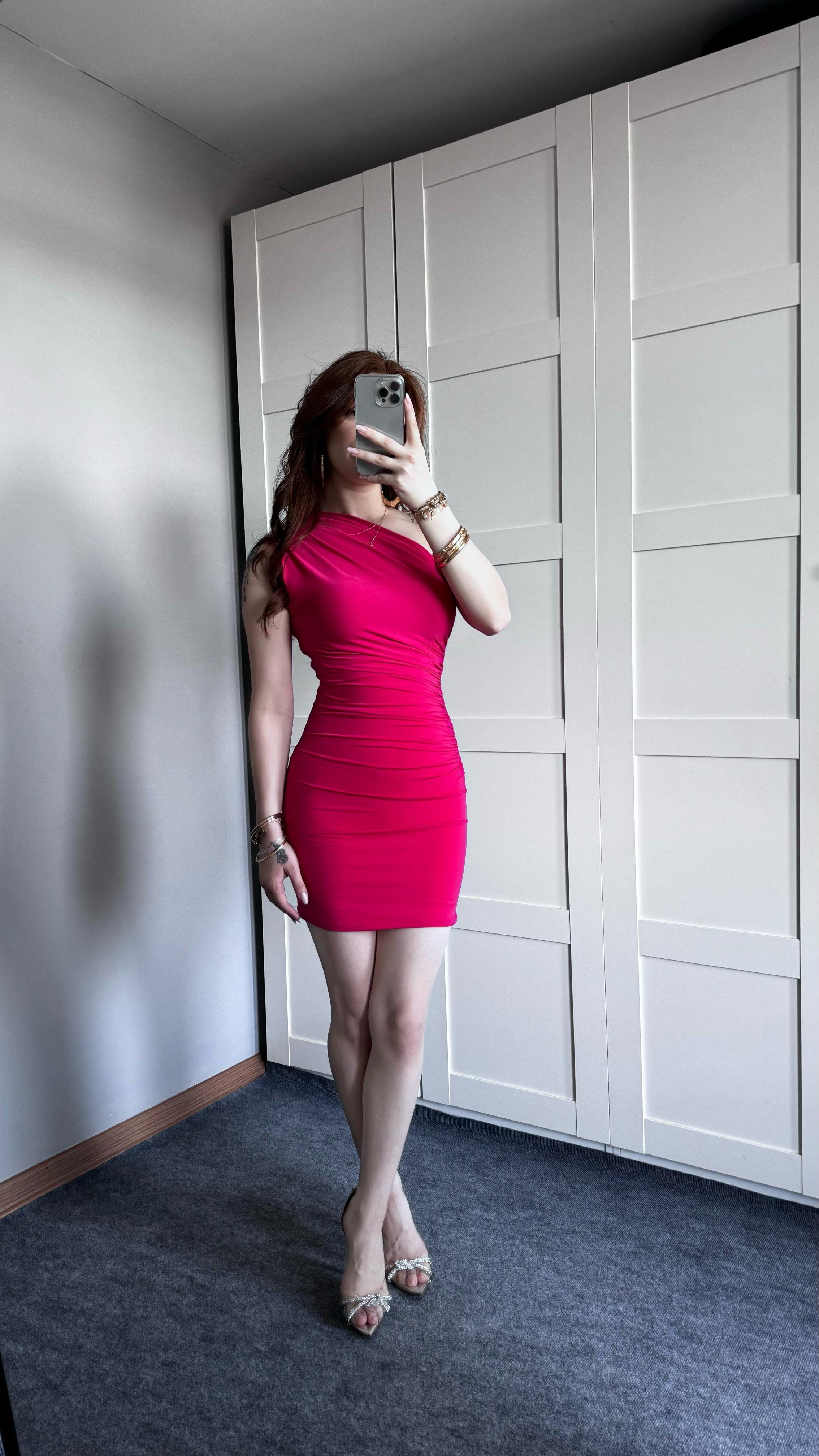 Jülide Pembe Elbise