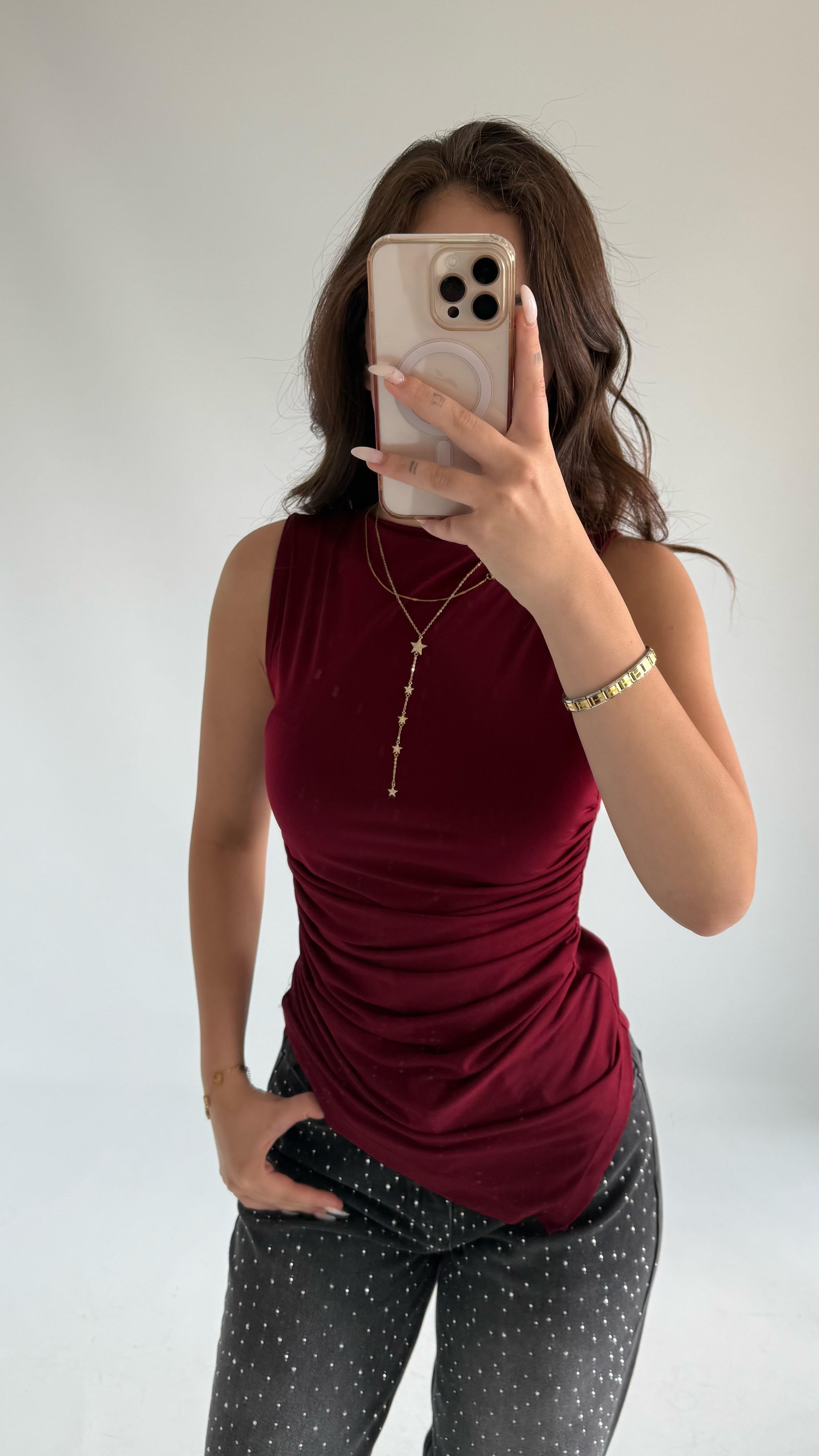 July Sıfır Kol Drape Asimetrik Bluz Bordo
