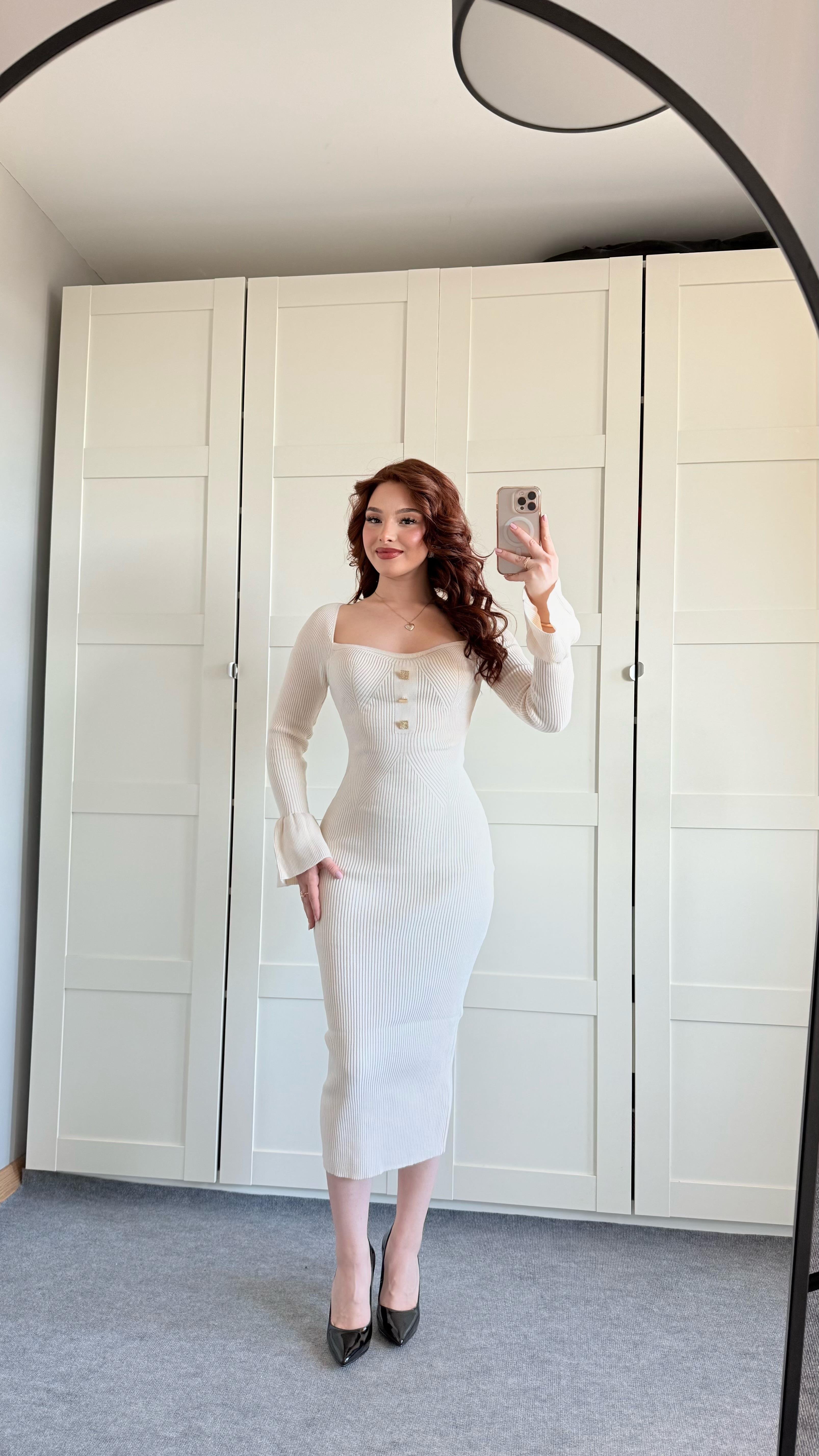 Kalp Yaka Gold Düğme Triko Midi Elbise Taş