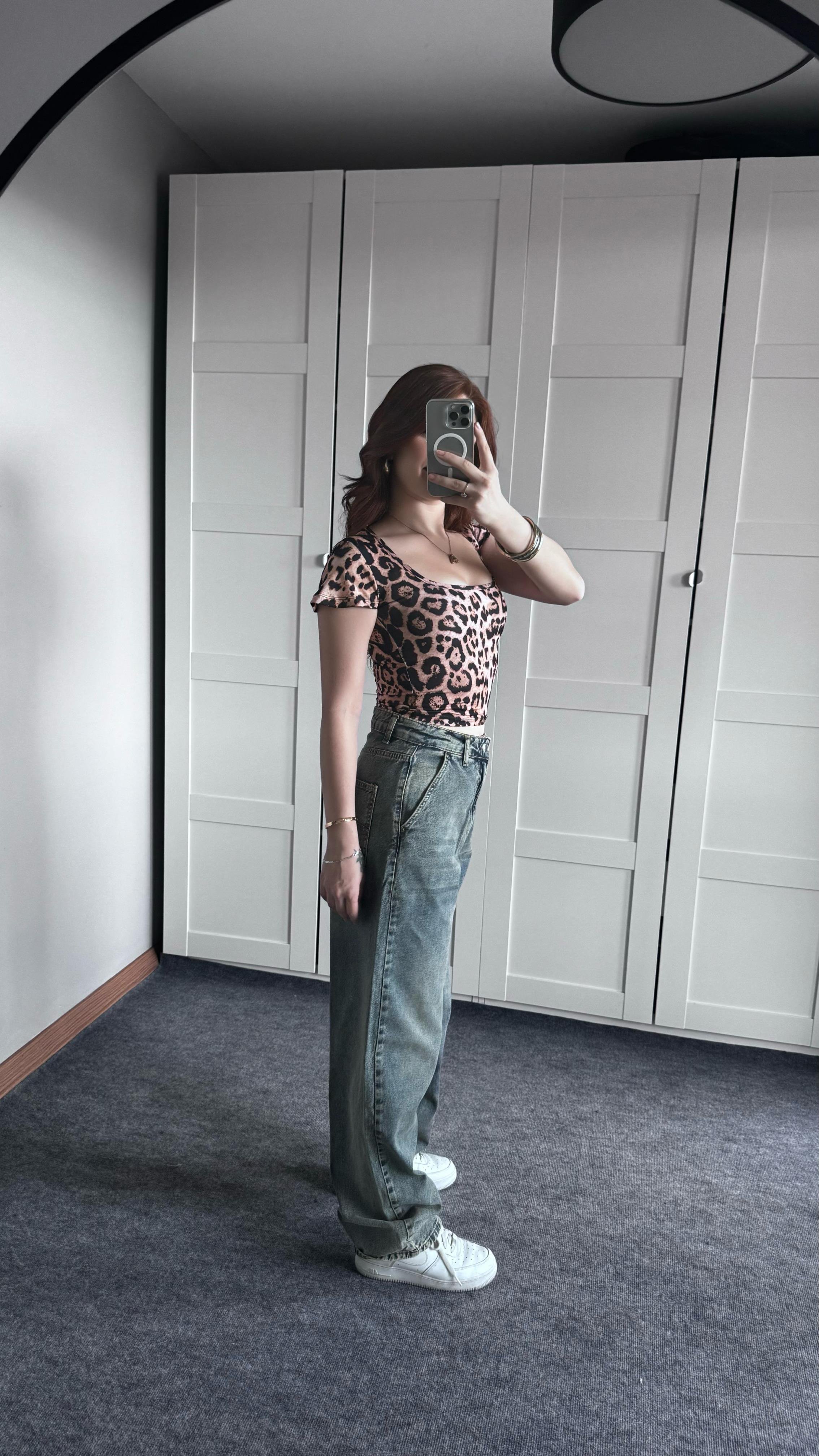Kare Yaka Batik Leopar Crop