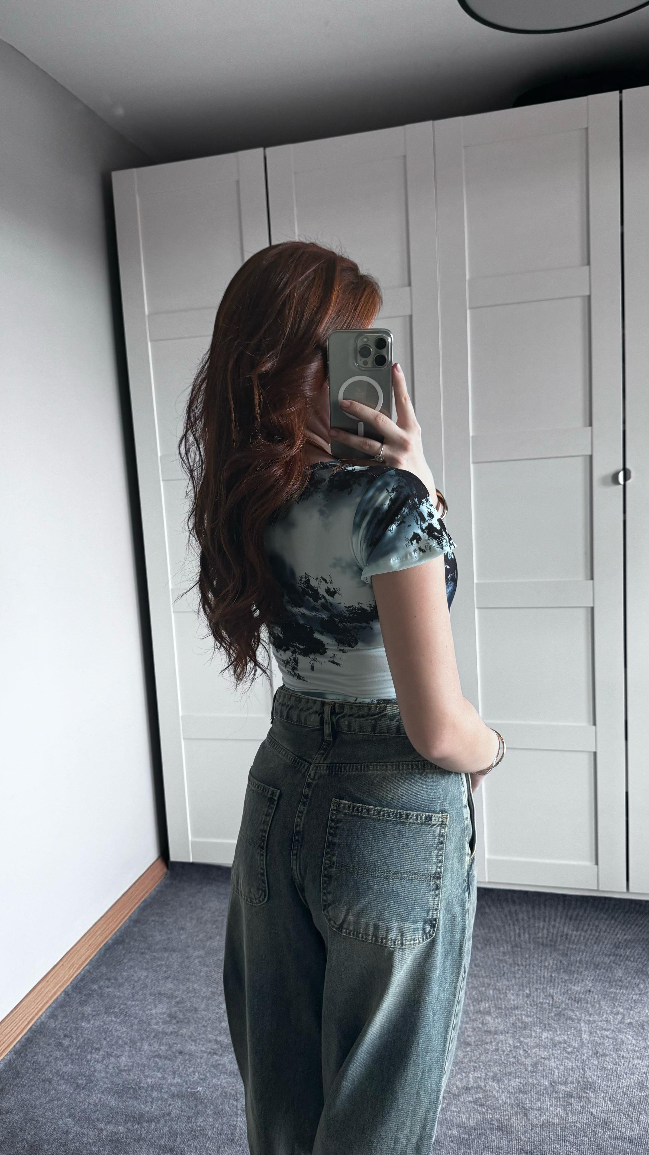 Kare Yaka Batik Mavi Crop
