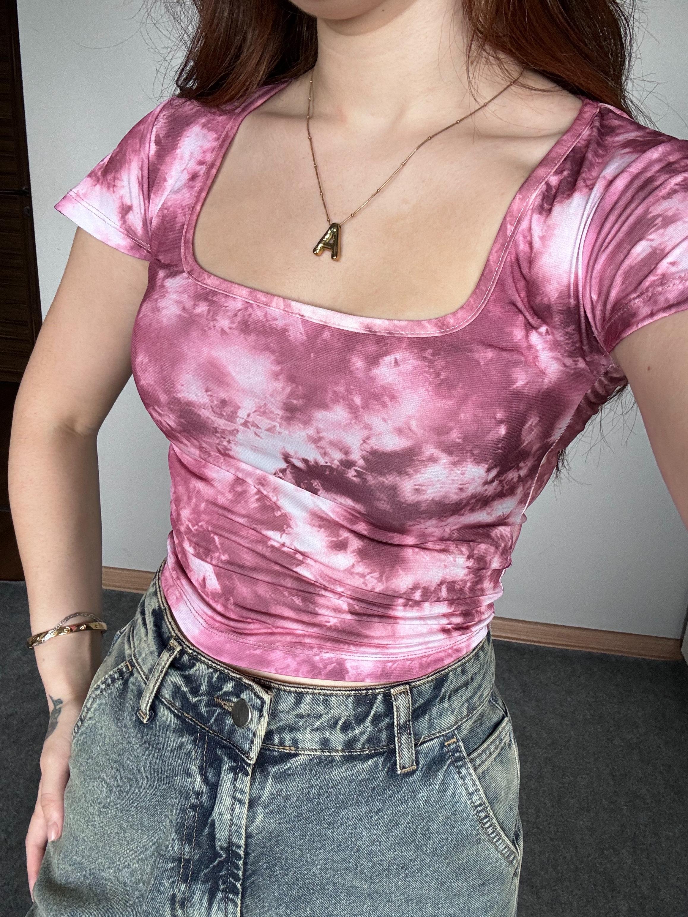 Kare Yaka Batik Pembe Beyaz Crop