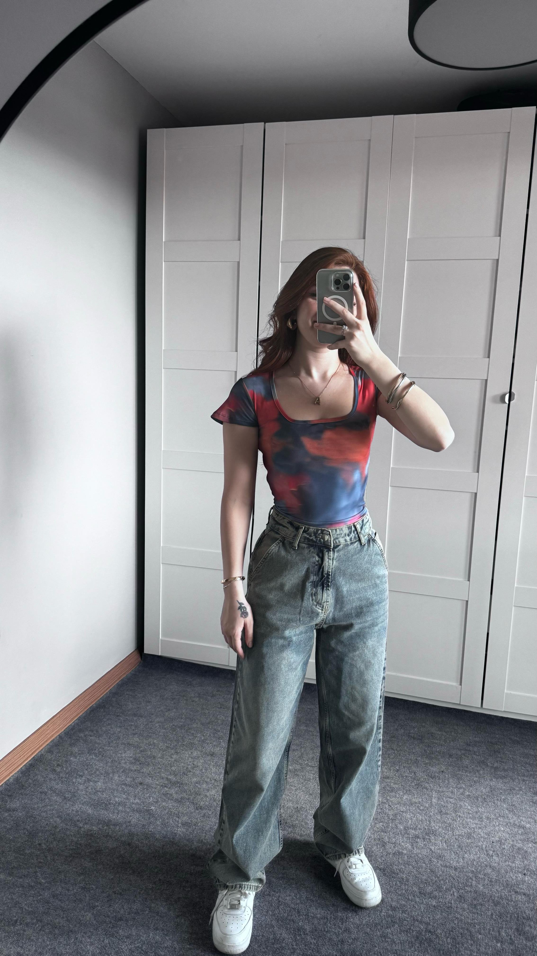 Kare Yaka Batik Turuncu Lacivert Crop