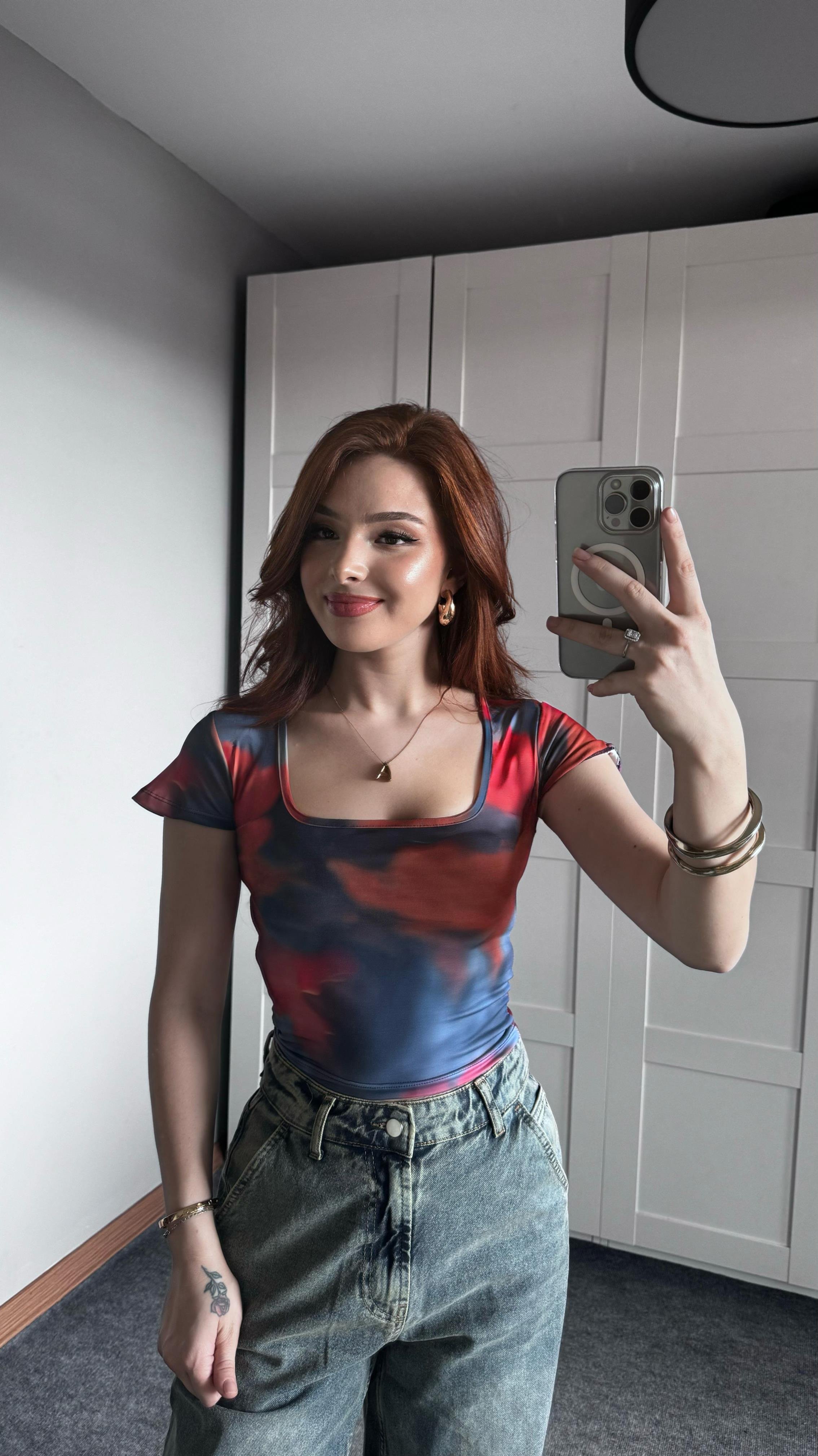 Kare Yaka Batik Turuncu Lacivert Crop