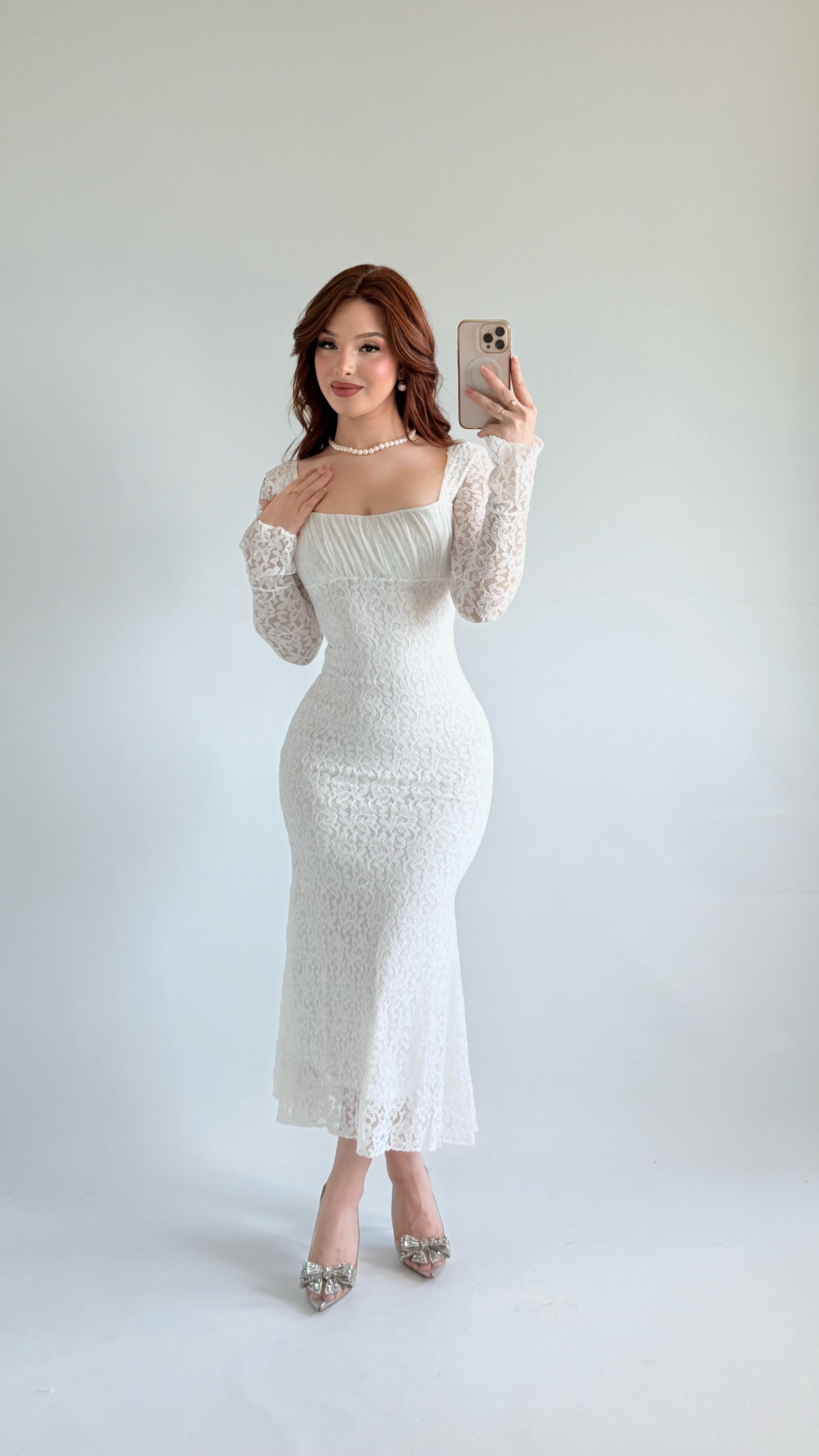 Kare Yaka Dantel Midi Elbise Beyaz