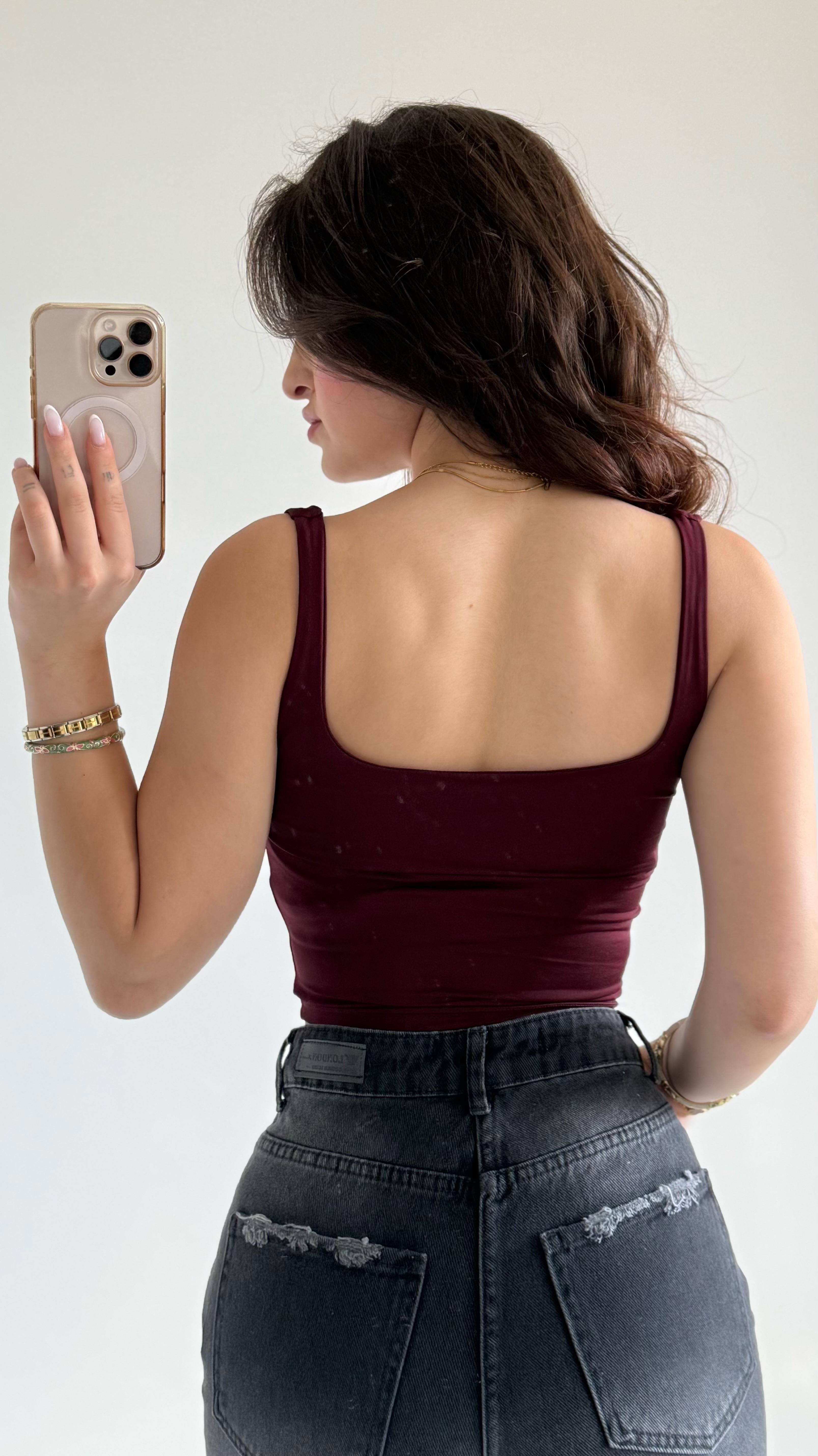 Kare Yaka Kalın Askı Crop Atlet Mürdüm