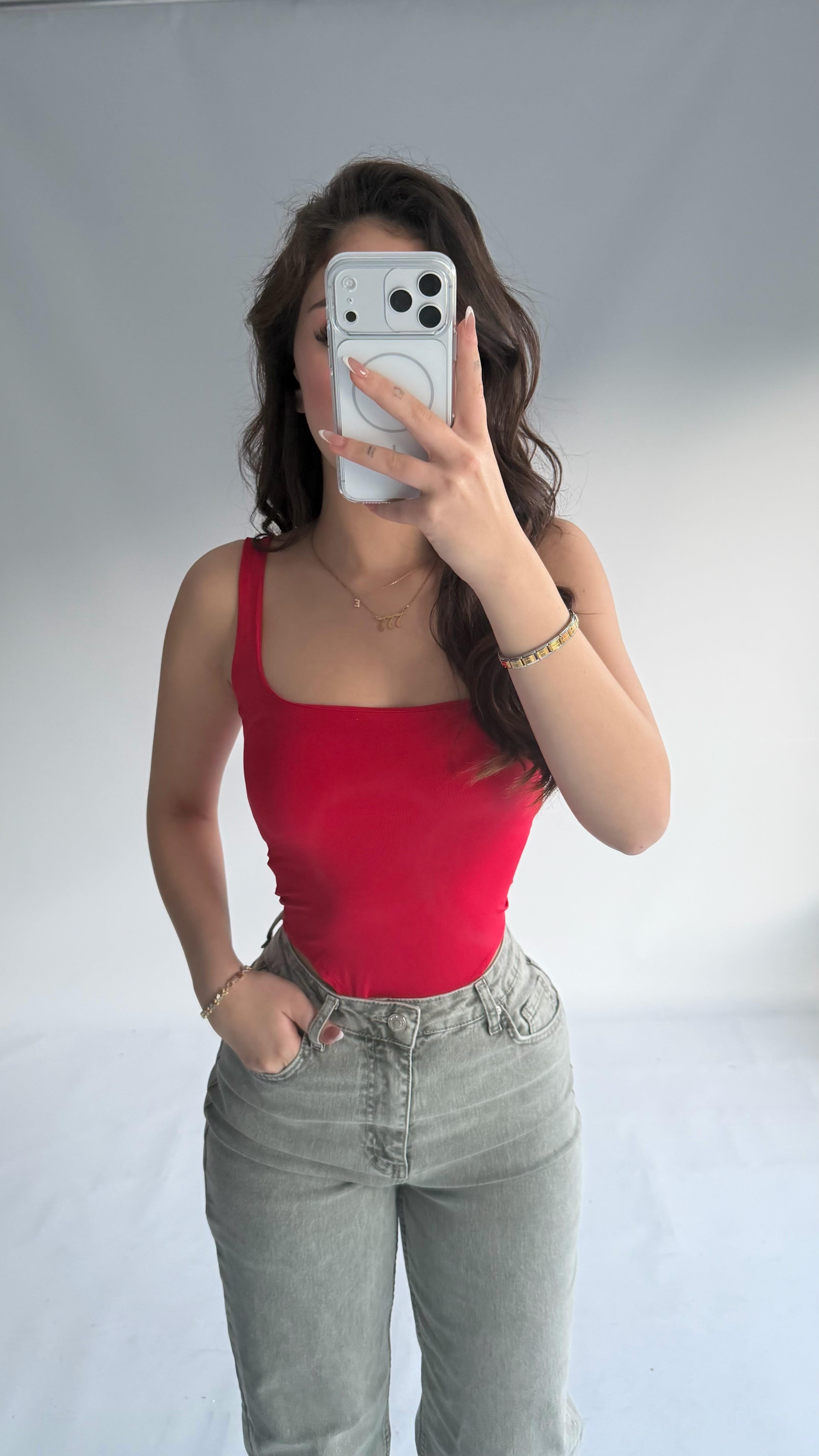 Kare Yaka Kalın Askılı Bodysuit Kırmızı