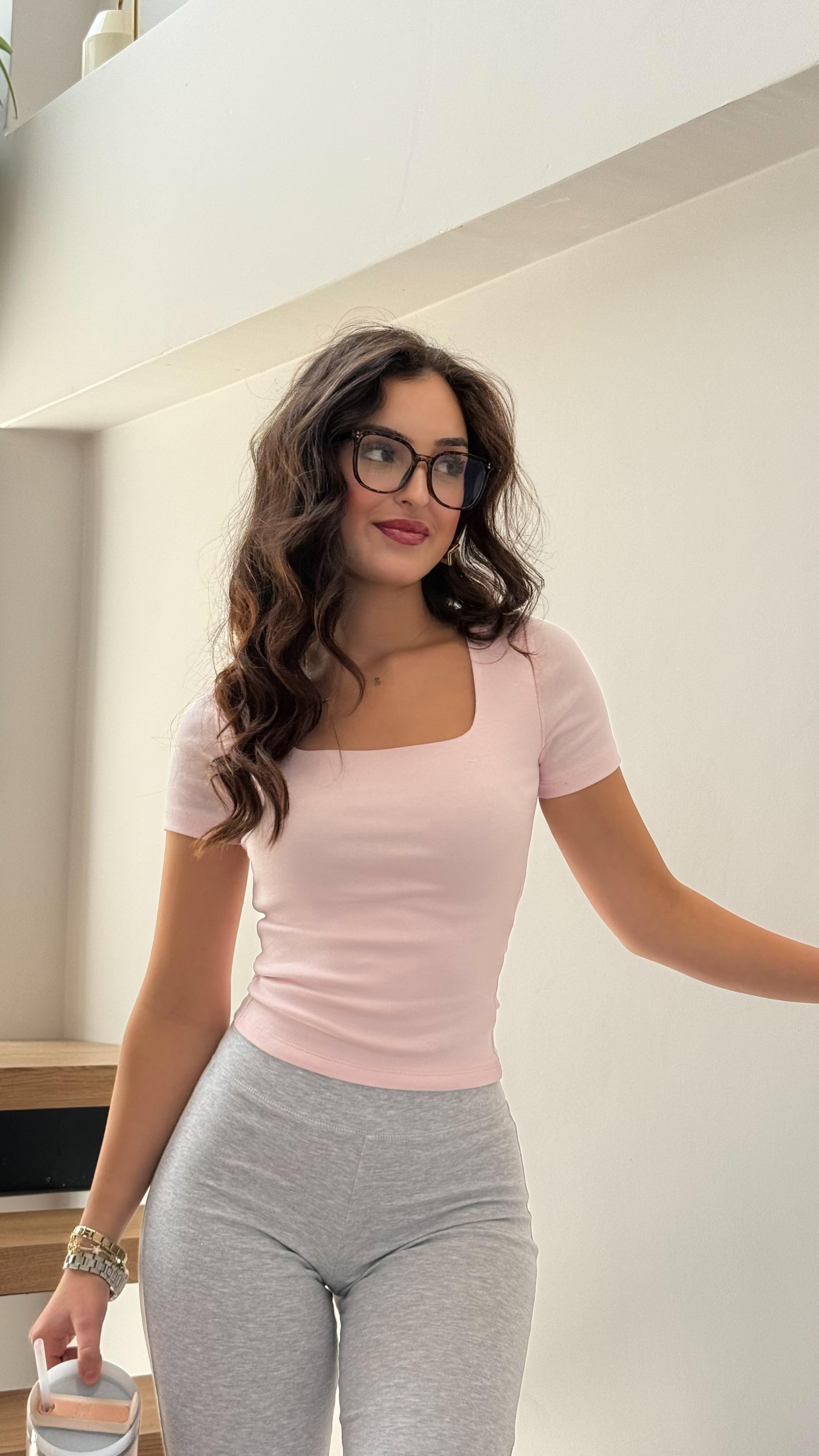 Kare Yaka Kısa Kol Bluz Pembe