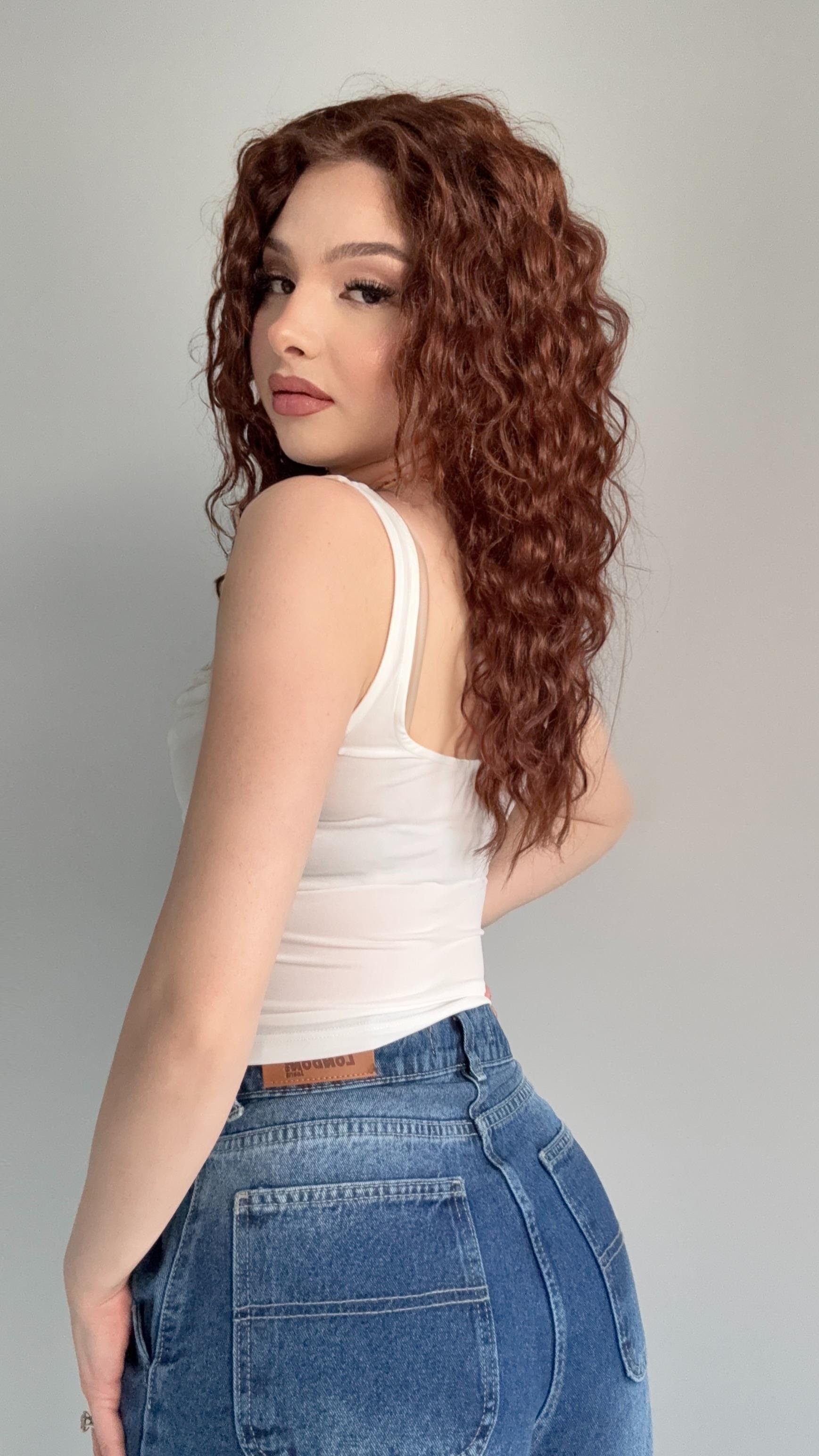 Kare Yaka Önü Dökümlü Crop Beyaz