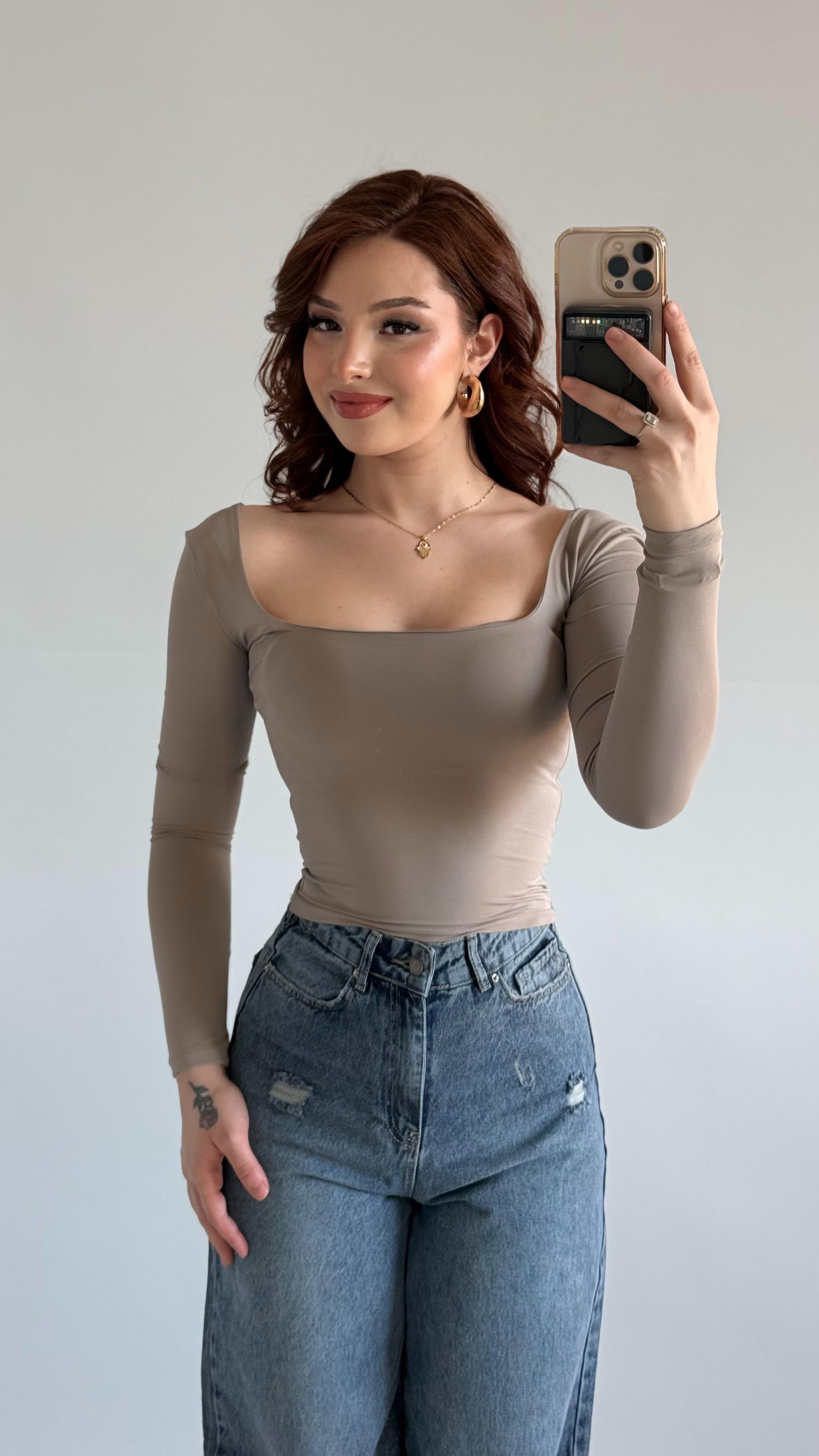 Kare Yaka Polyamid Crop Bej
