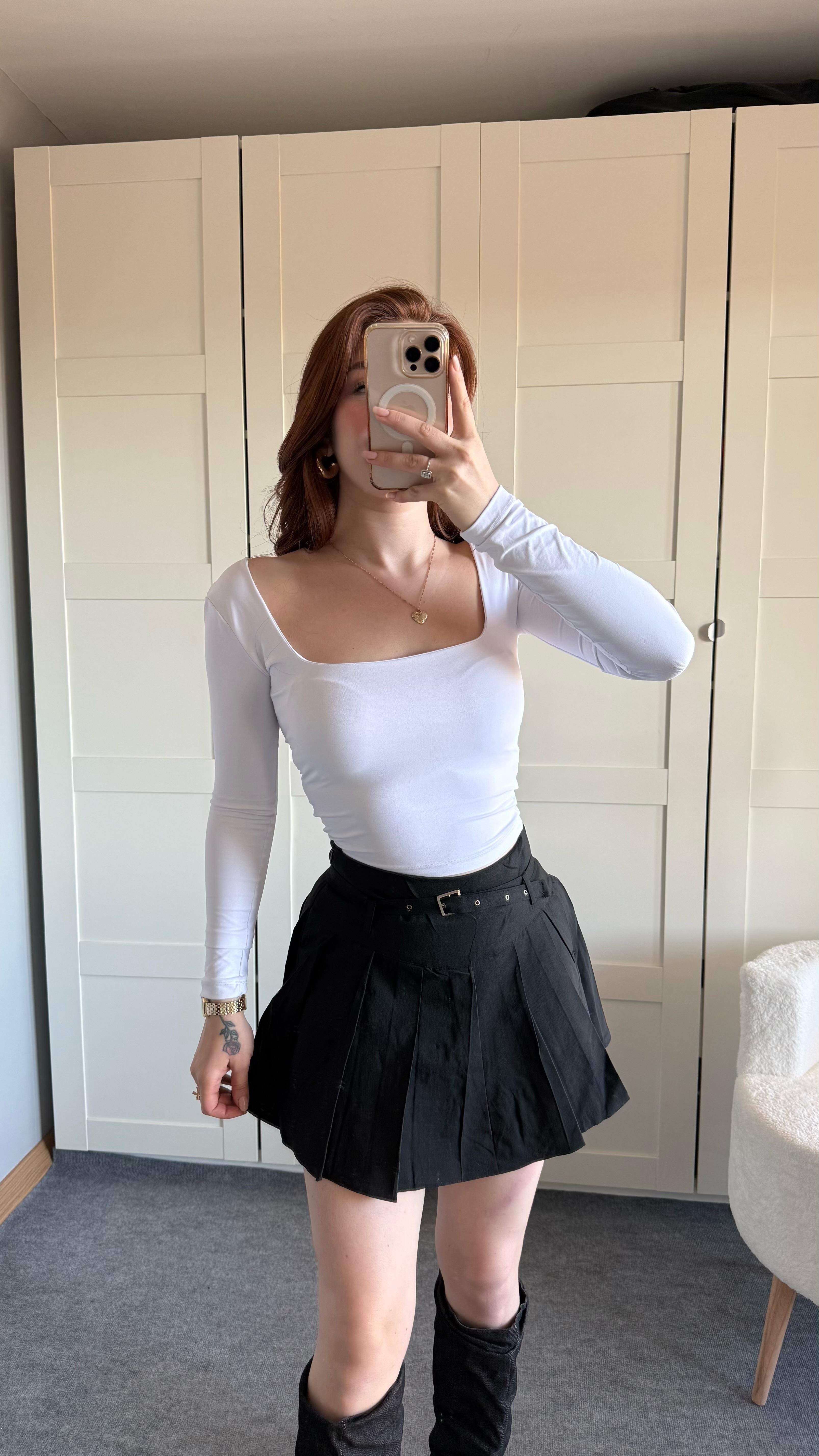 Kare Yaka Polyamid Crop Beyaz
