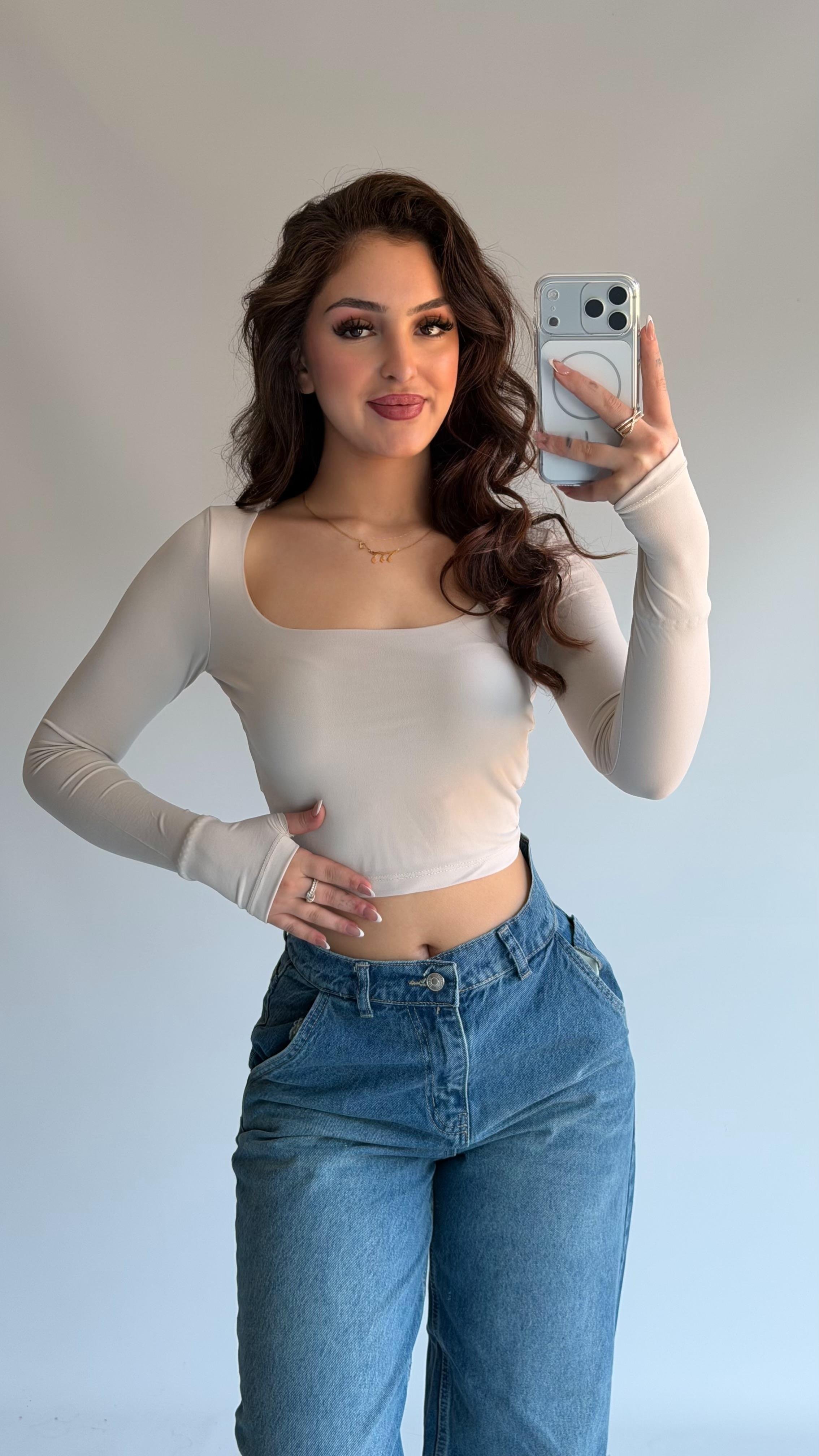 Kare Yaka Sandy Uzun Kollu Crop Krem