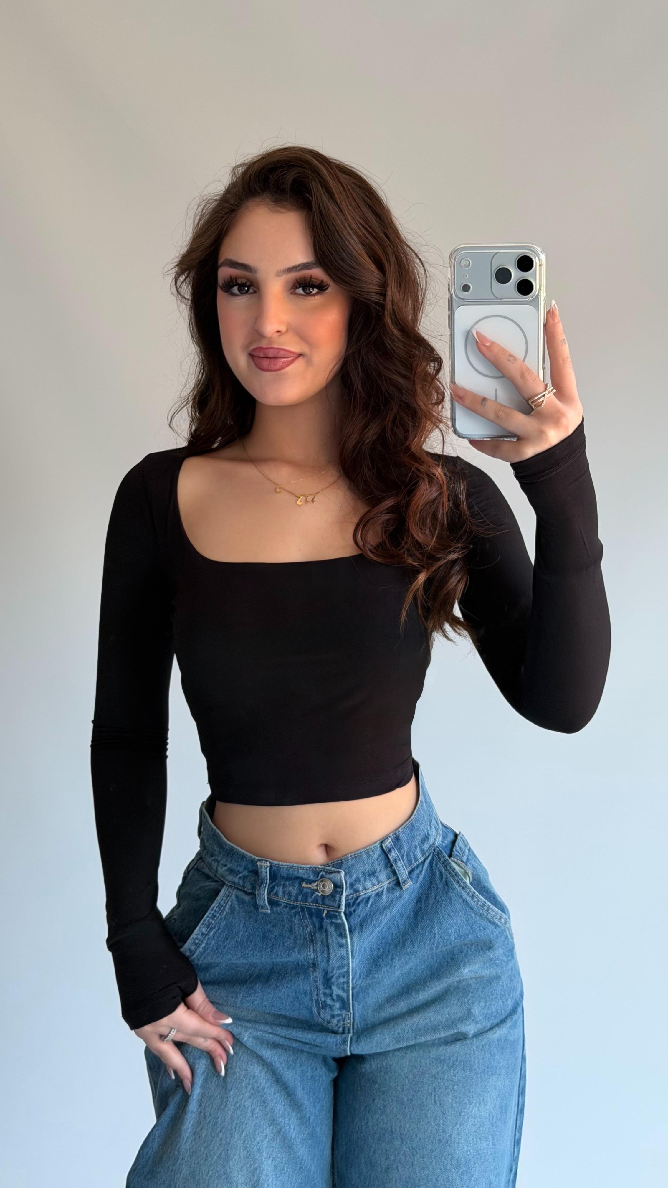 Kare Yaka Sandy Uzun Kollu Crop Siyah