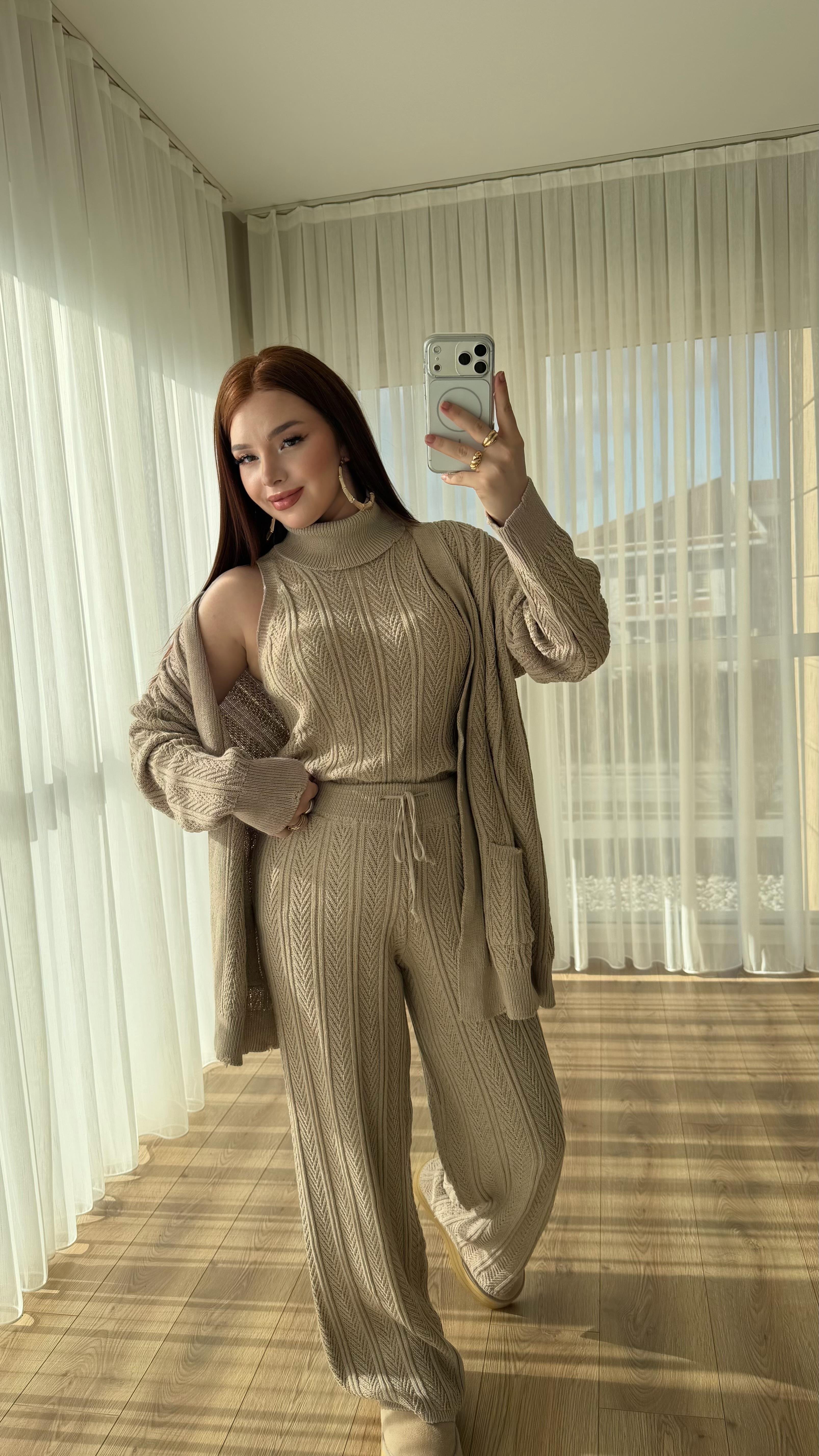 Karla Üçlü Triko Takım Vizon