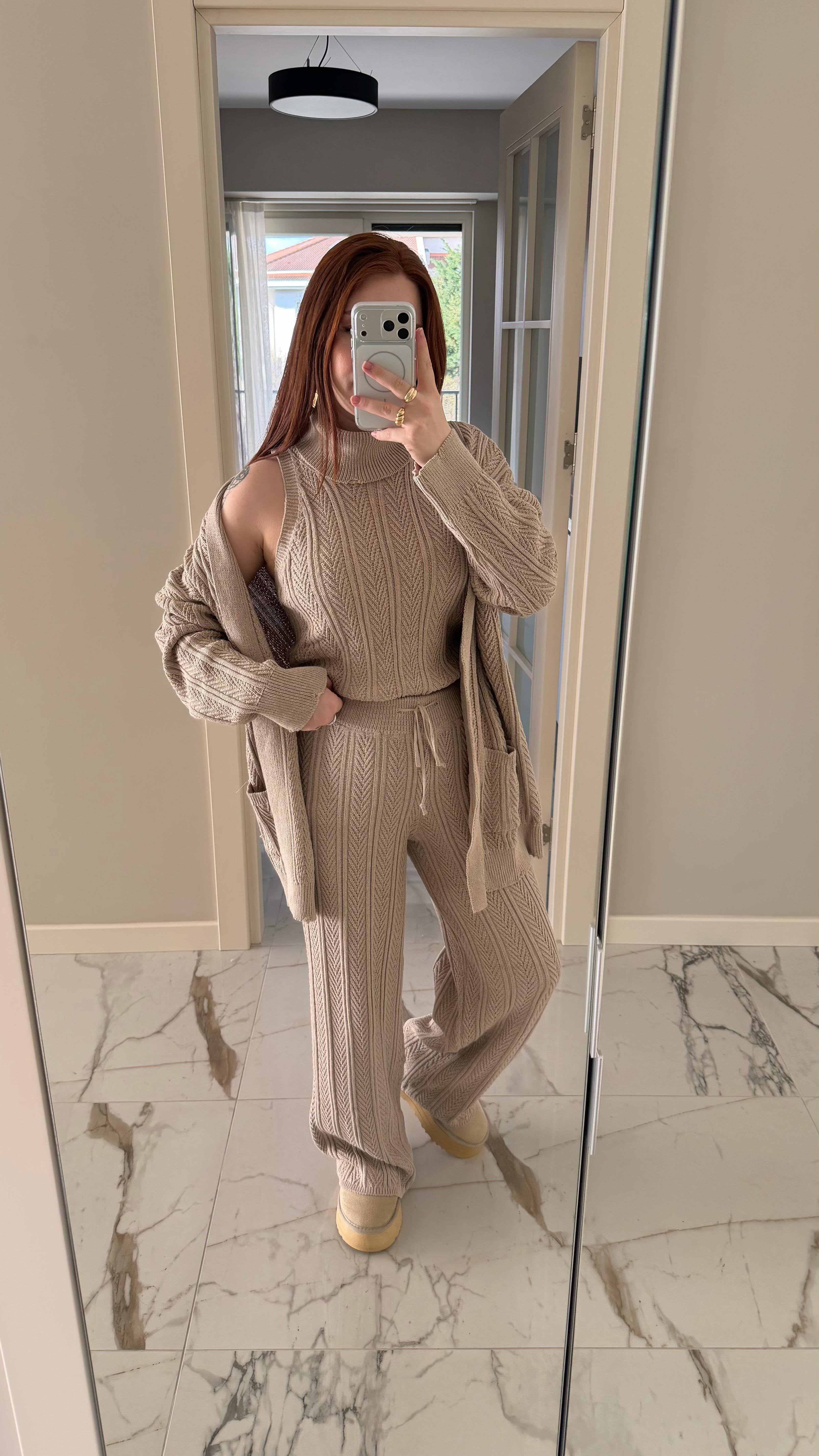 Karla Üçlü Triko Takım Vizon