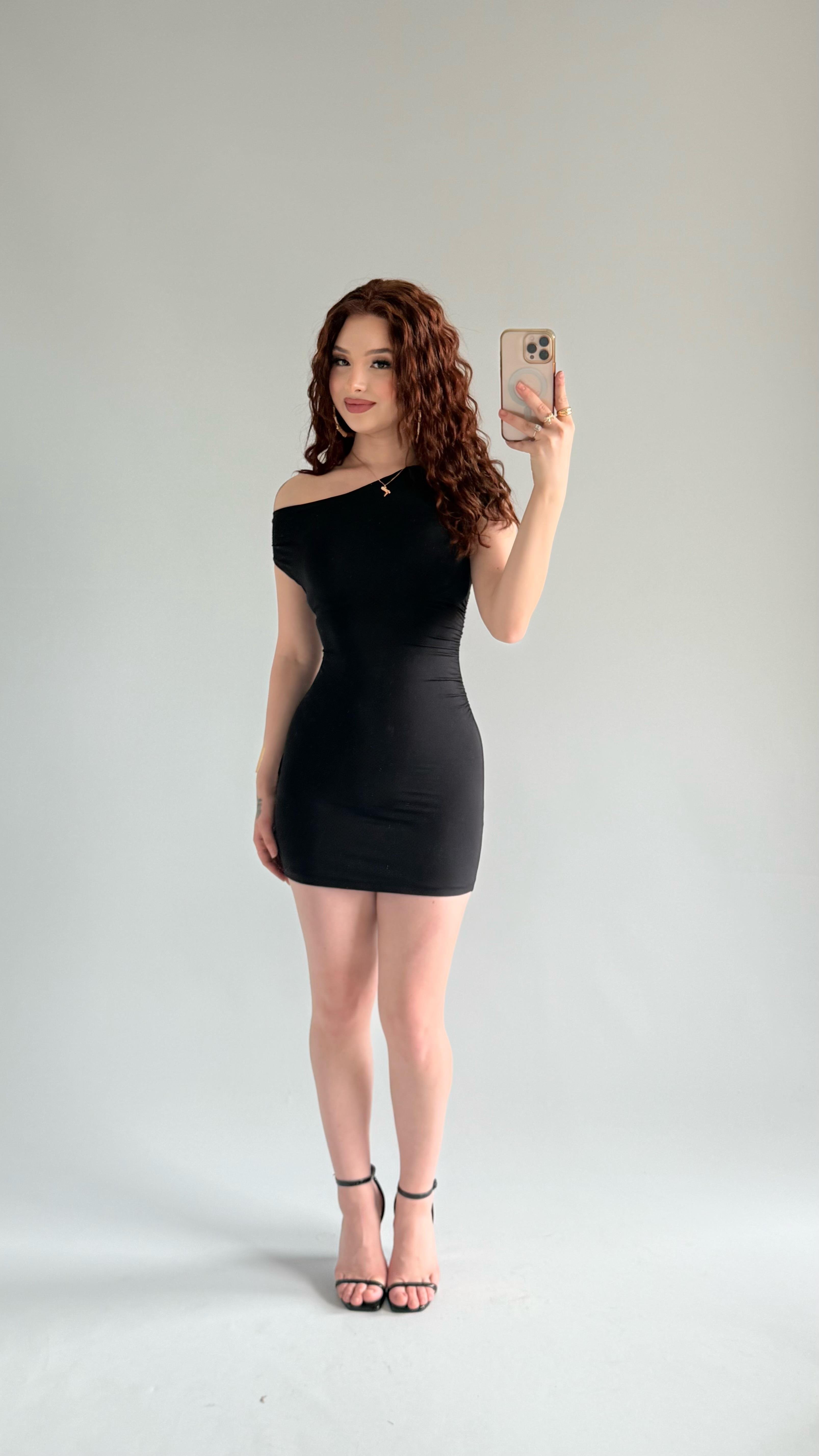 Kayık Yaka Mini Elbise Siyah