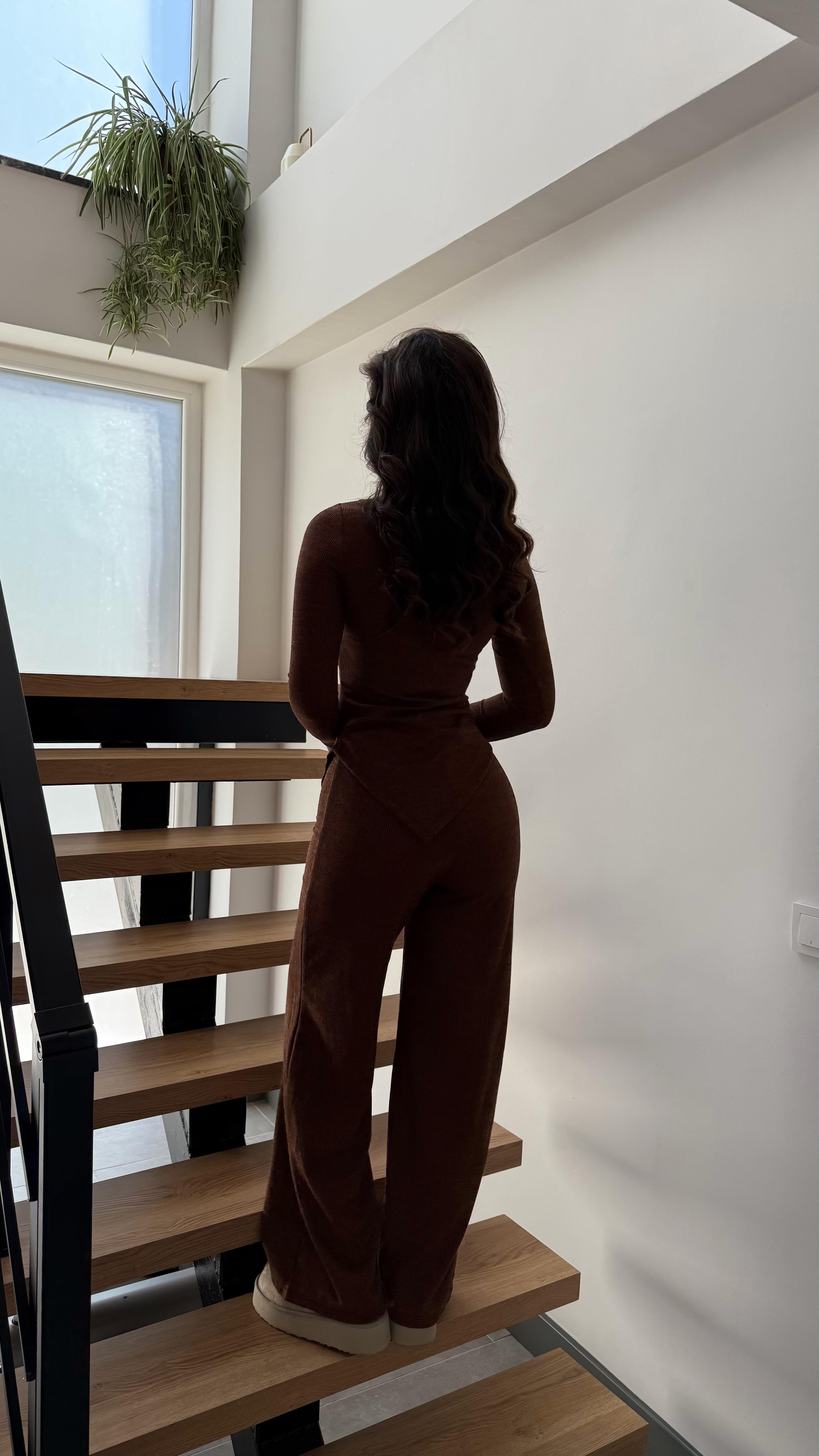 Kayık Yaka Örme İkili Takım Kahverengi 