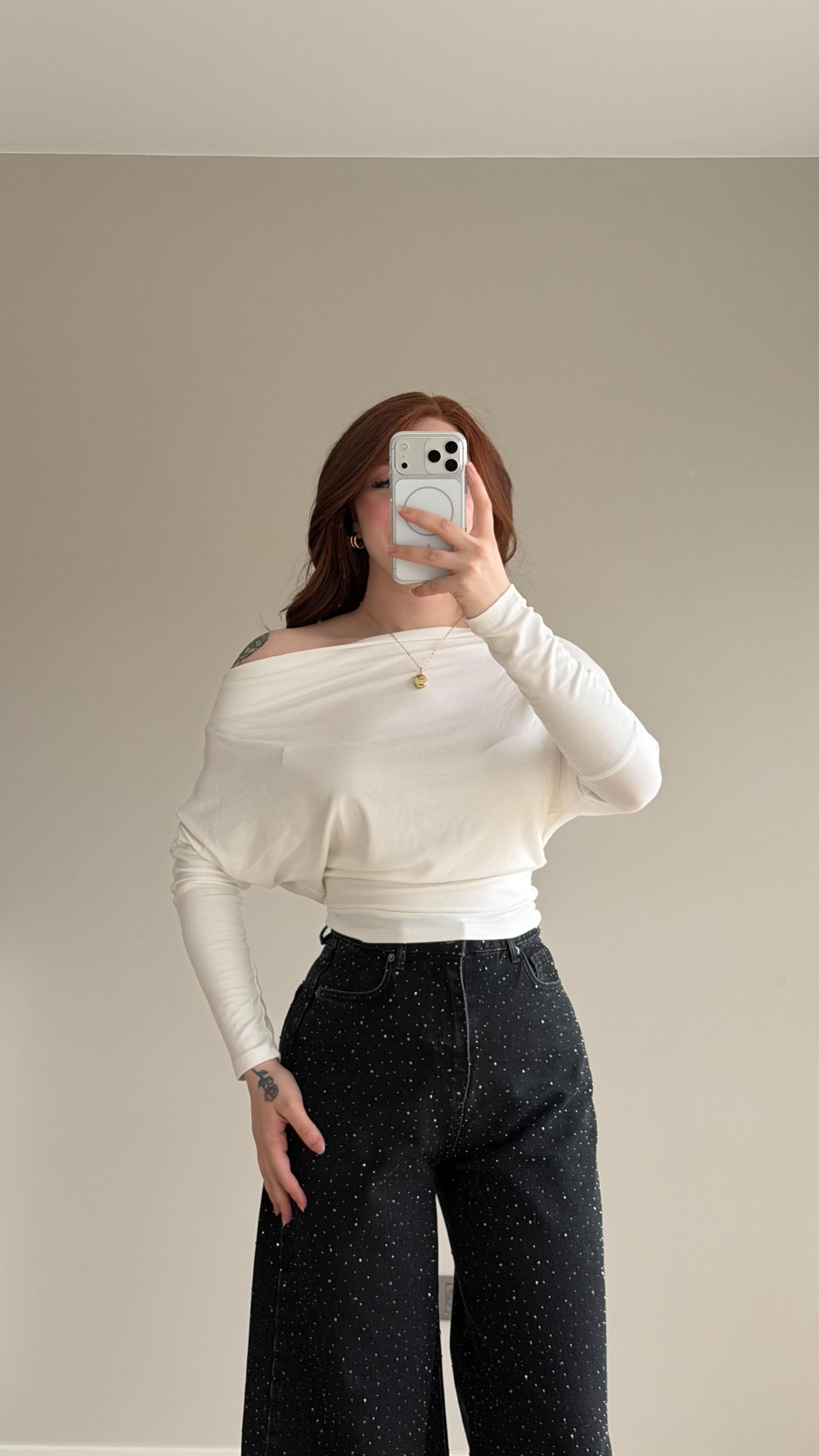 Kayık Yaka Salaş Basıc Bluz Beyaz