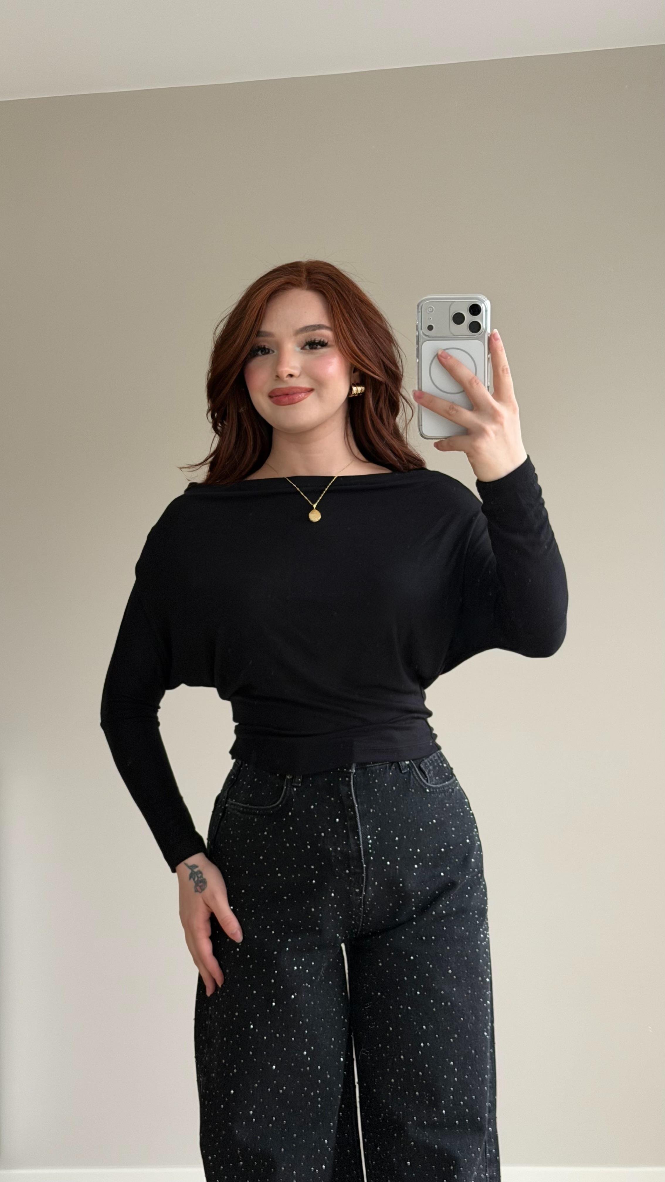 Kayık Yaka Salaş Basıc Bluz Siyah