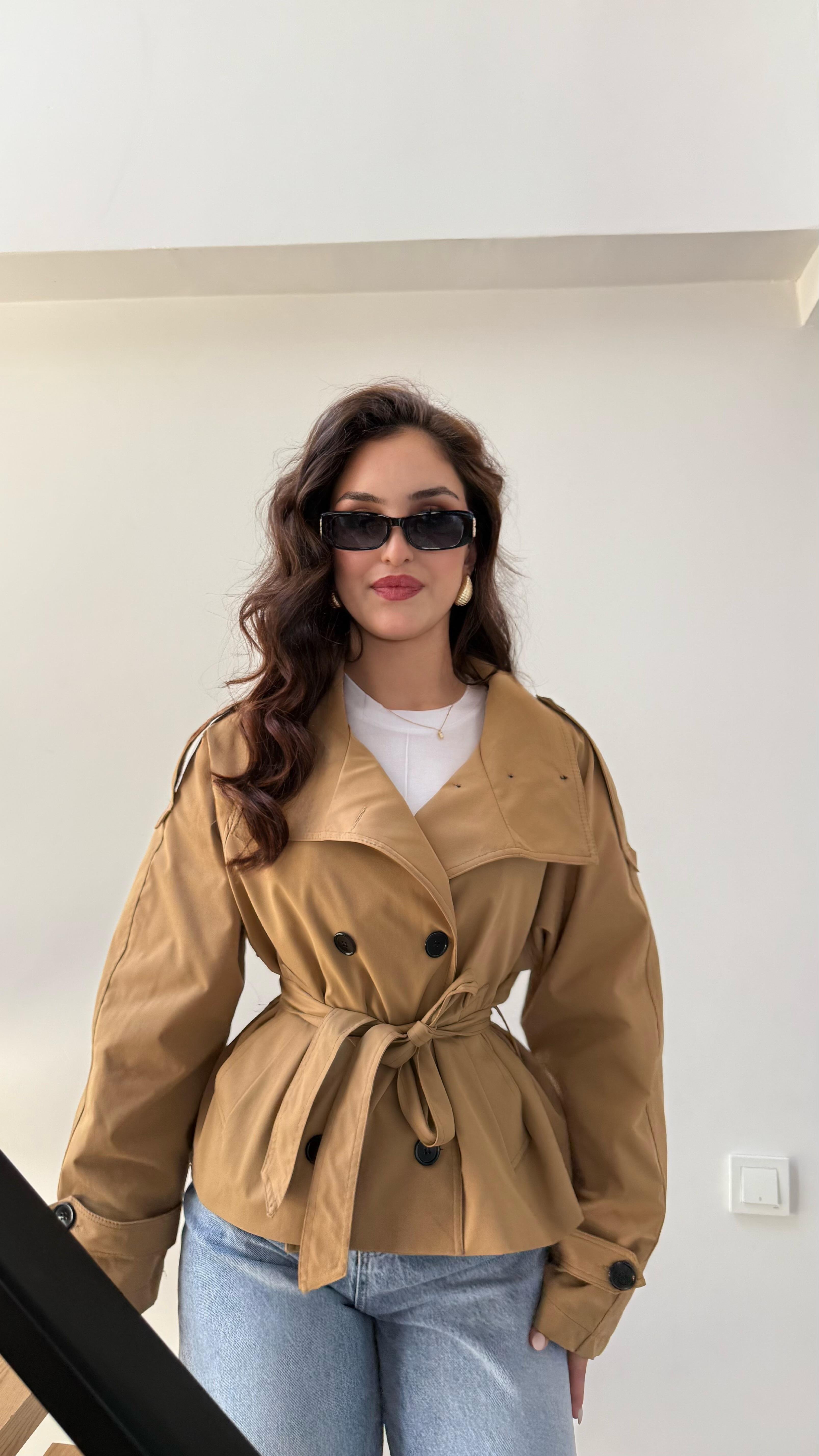 Kısa Trend Trenç Camel