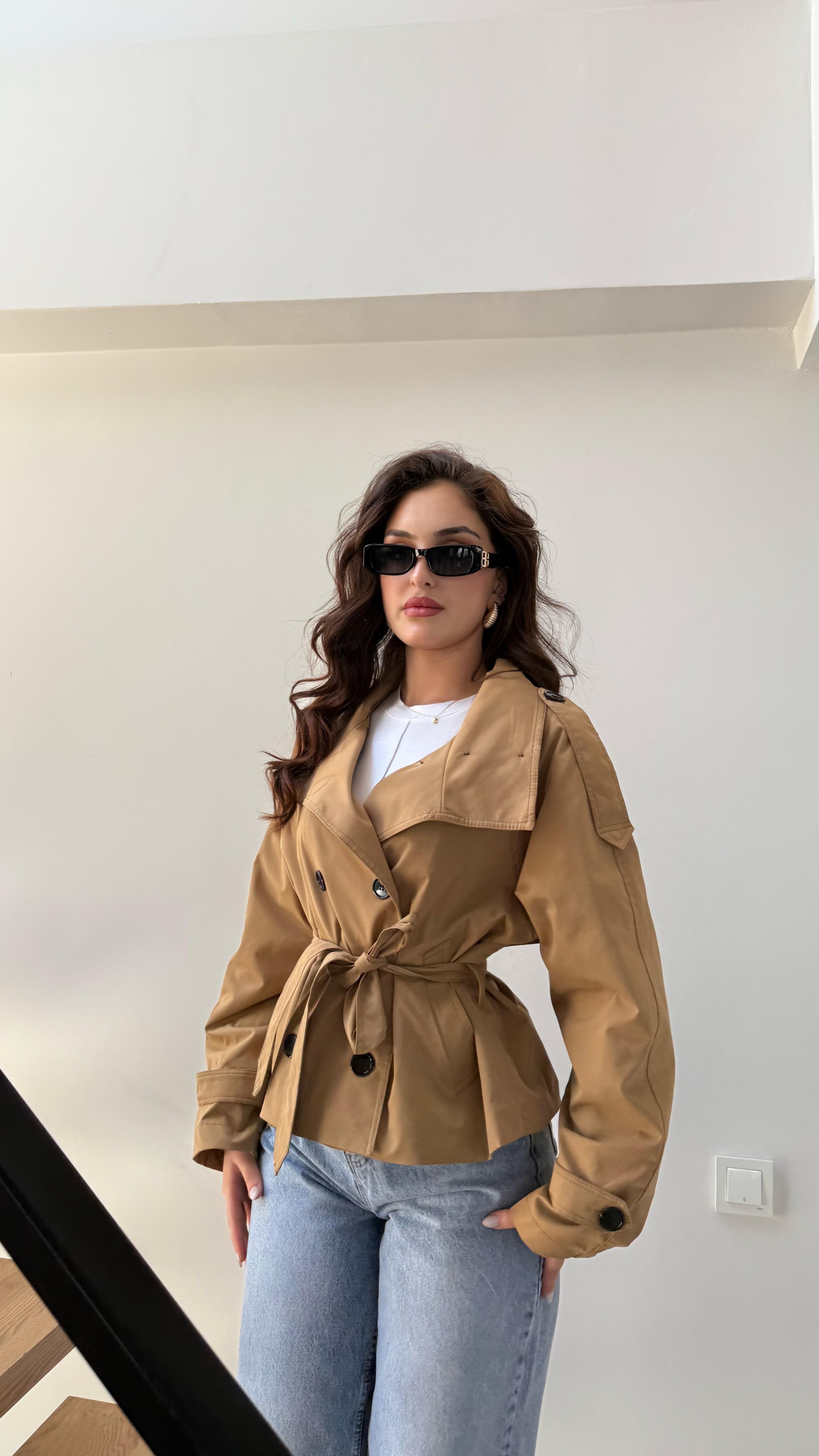 Kısa Trend Trenç Camel