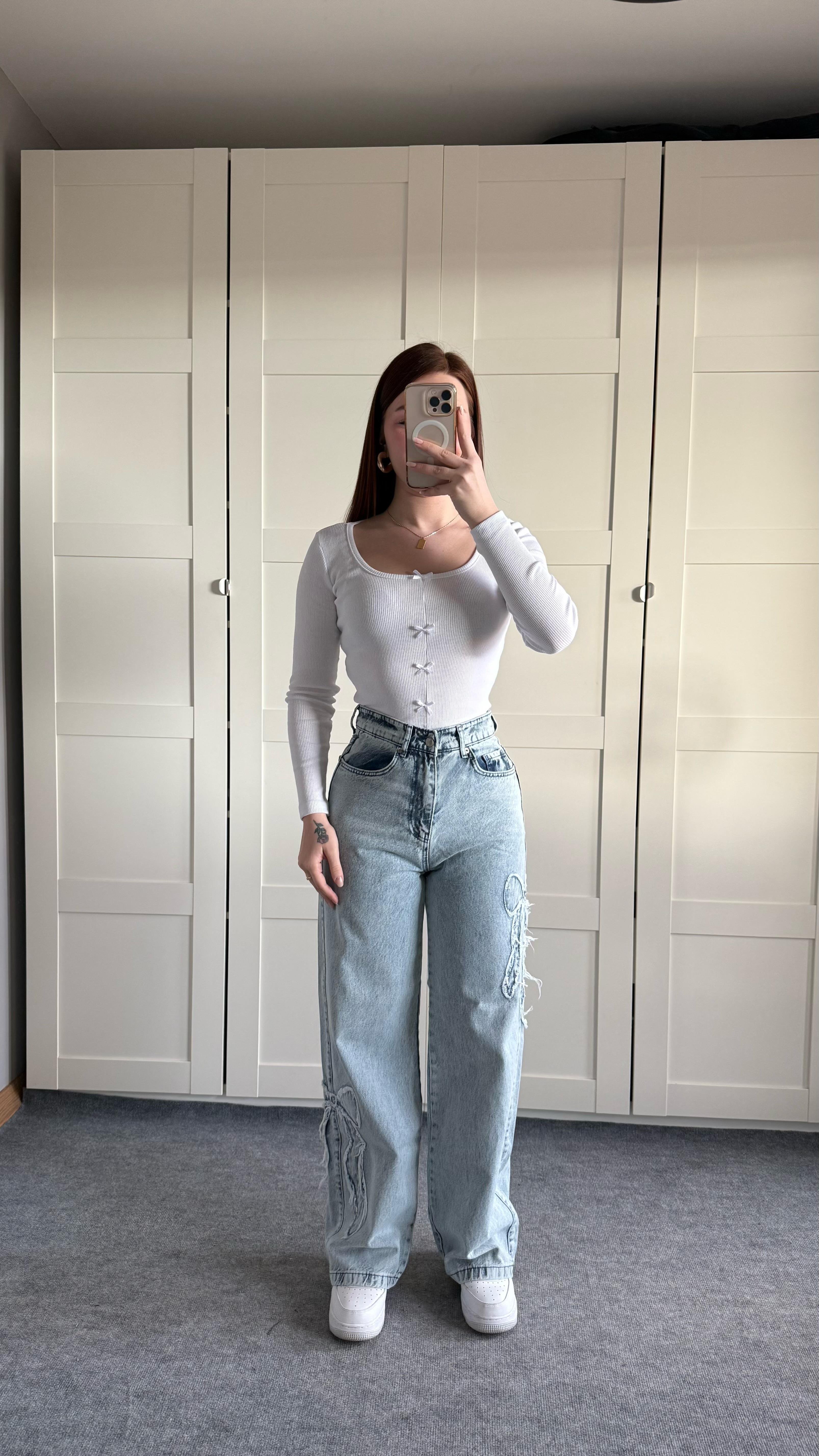 Kurdele İşlemeli Buz Mavi Yüksek Bel Pantolon