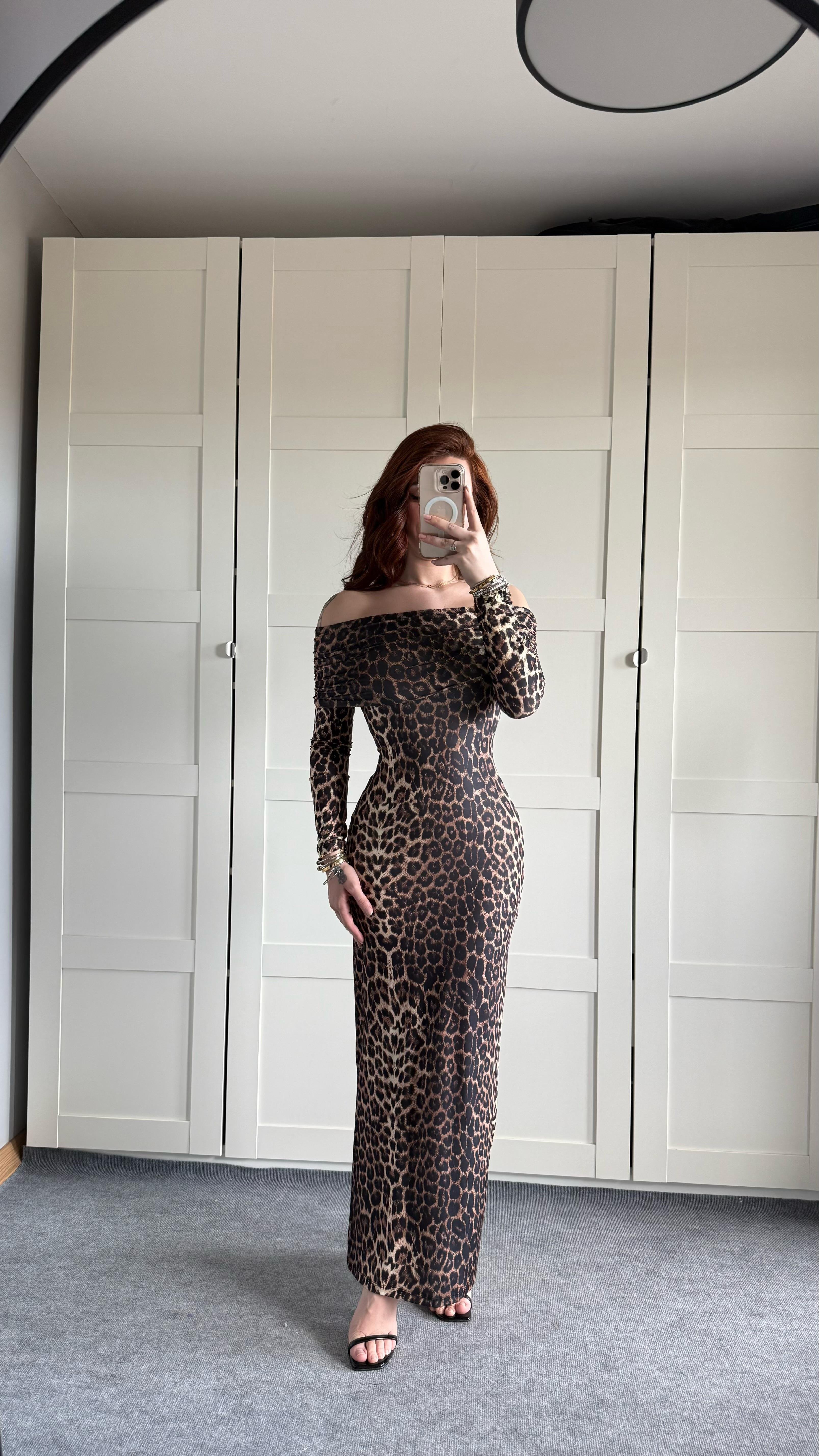 Leila Madonna Yaka Uzun Elbise Leopar