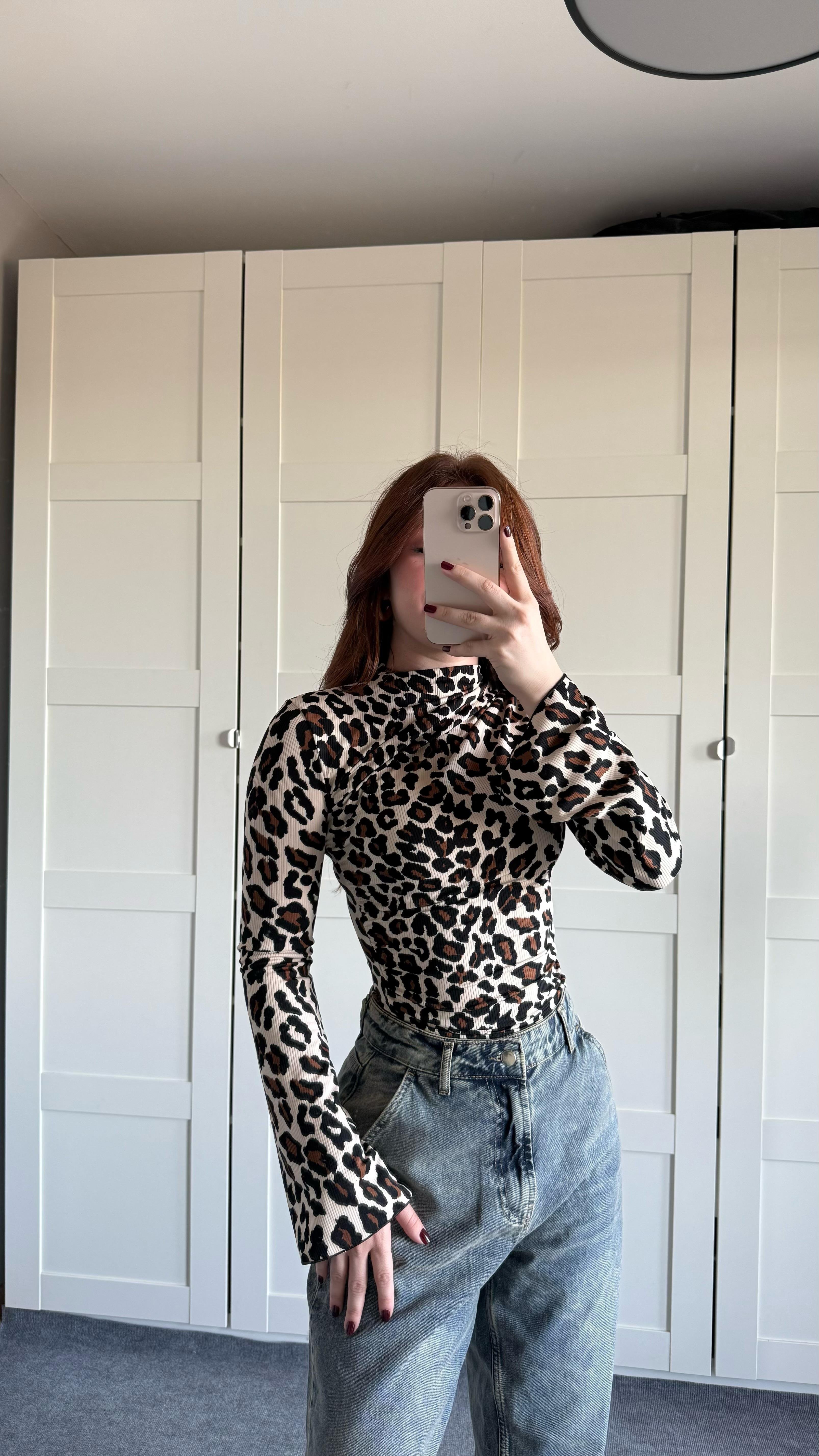 Leopar Bel Büzgülü İspanyol Kol Bluz