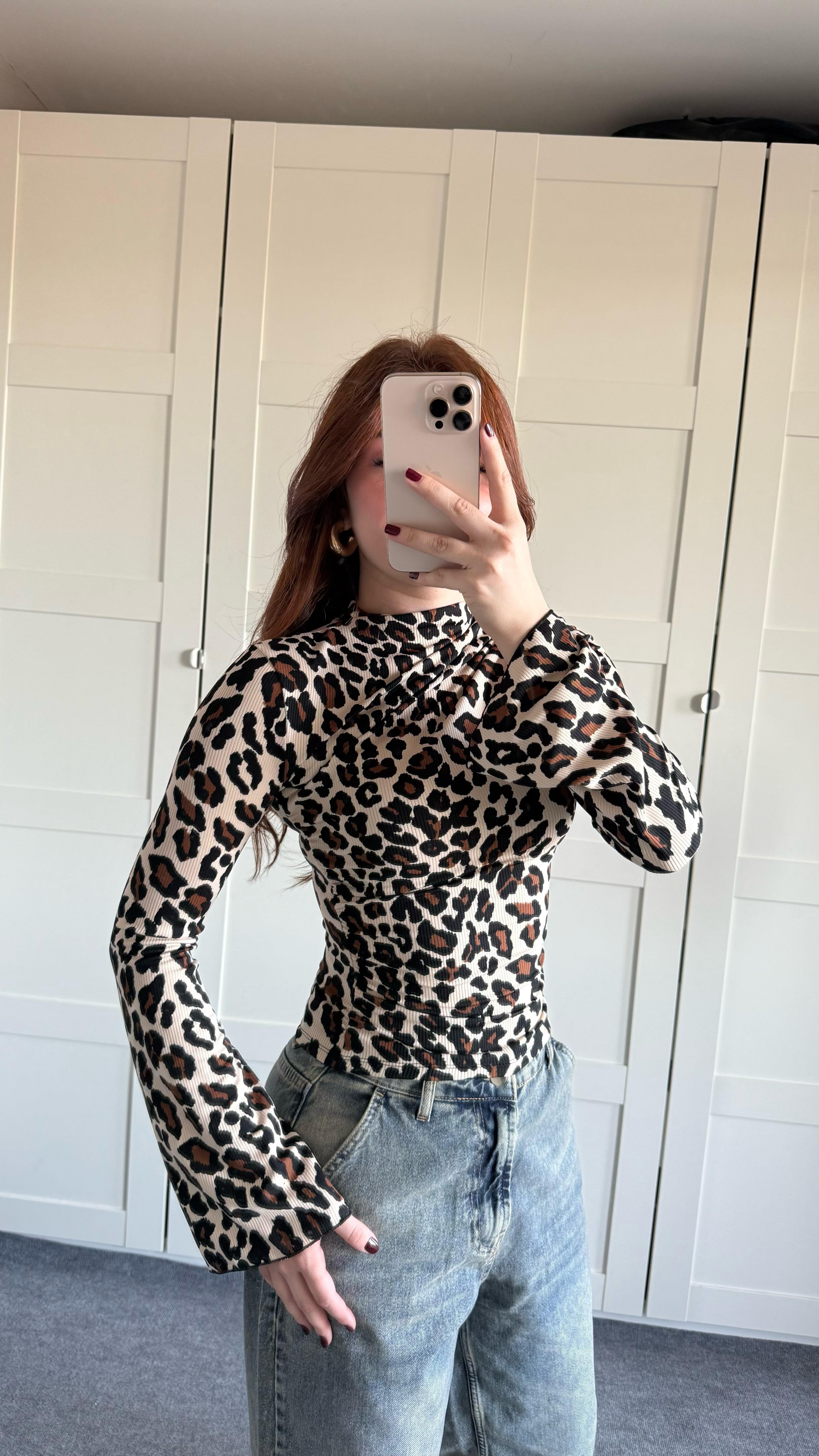 Leopar Bel Büzgülü İspanyol Kol Bluz