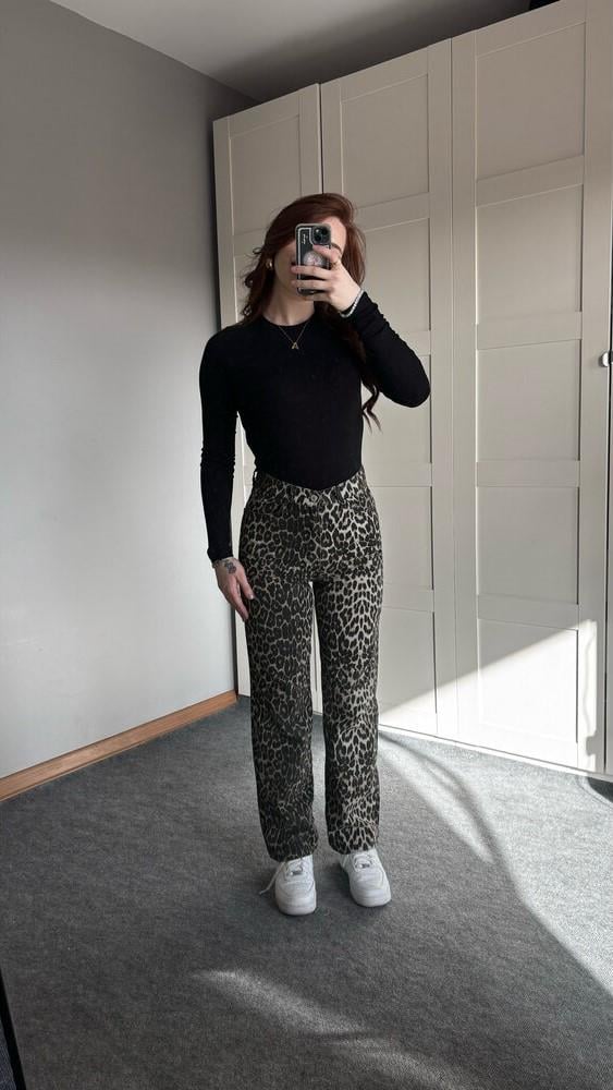Leopar Jean