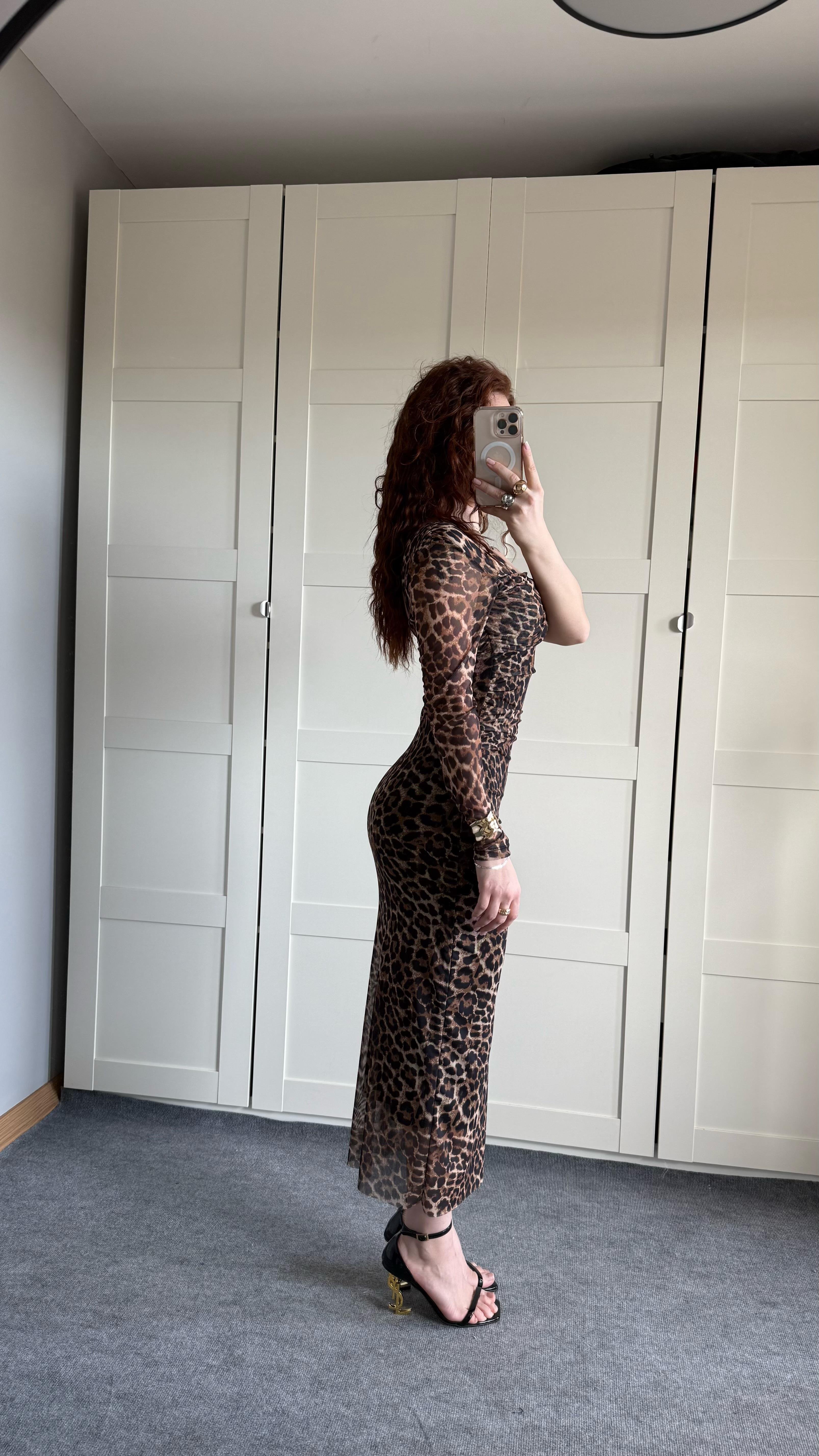 Leopar Omuz Detaylı Tül Elbise