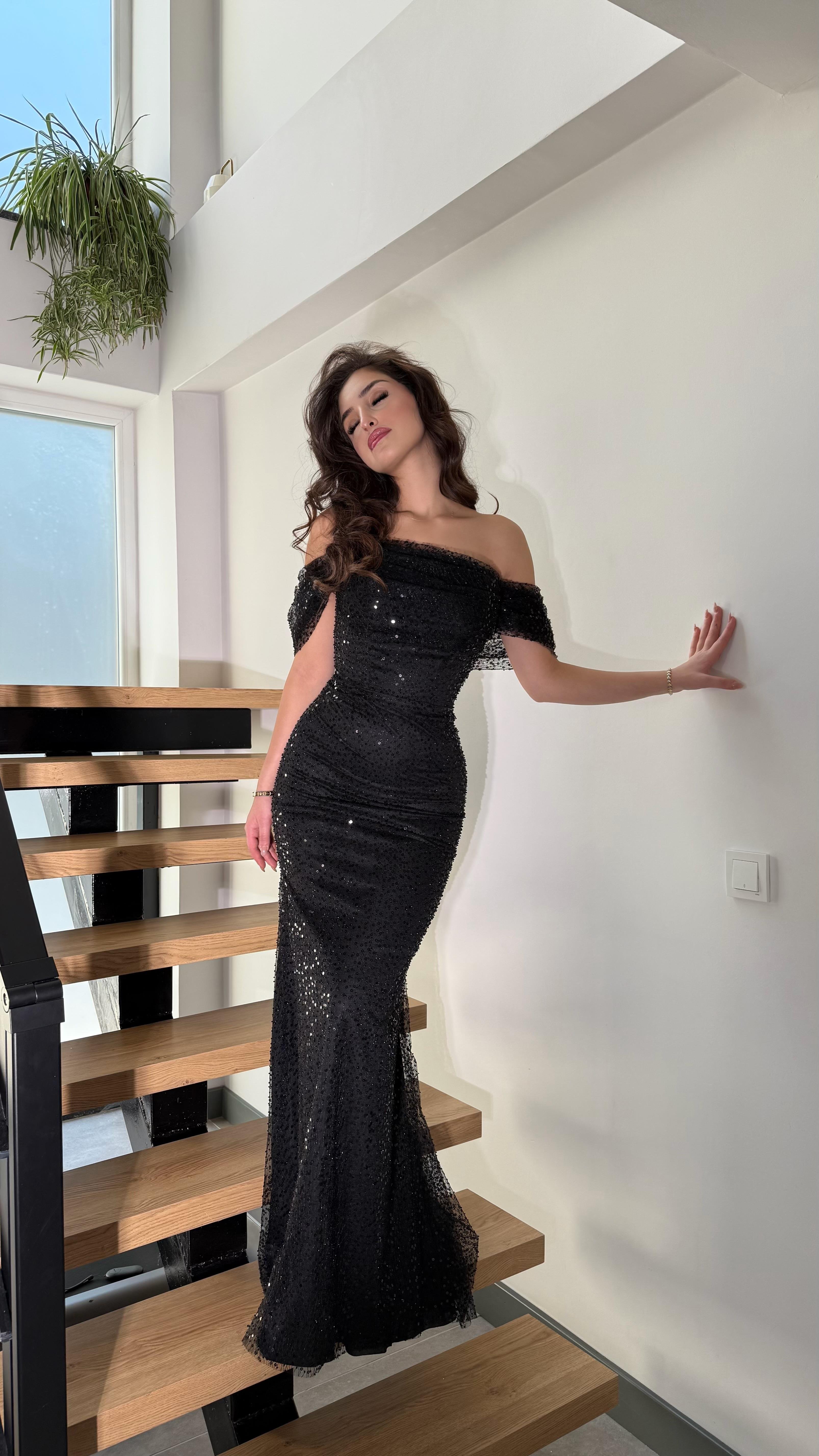 Leyna Madonna Boncuklu Abiye Siyah