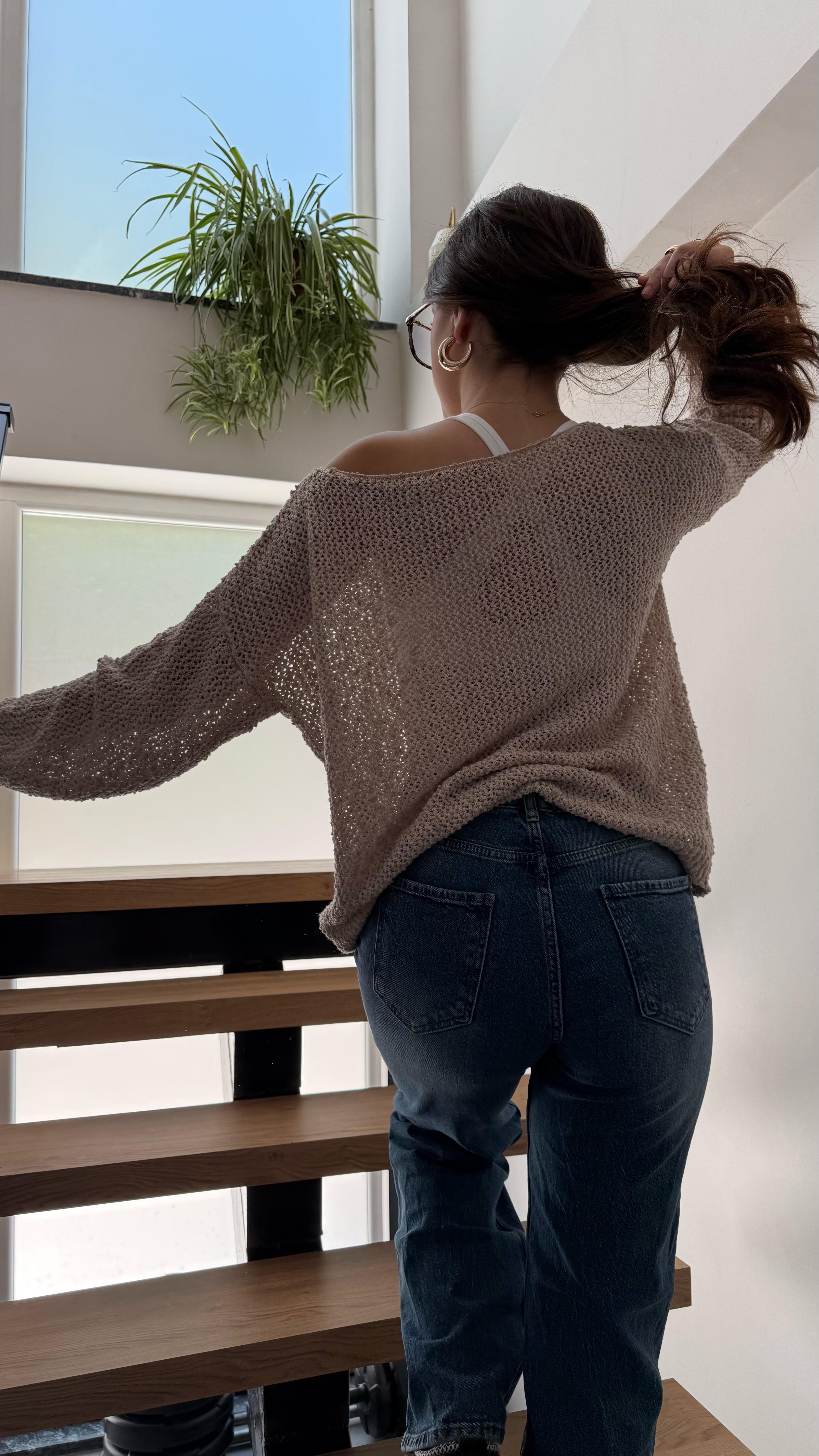 Lorena Delikli Triko Bej