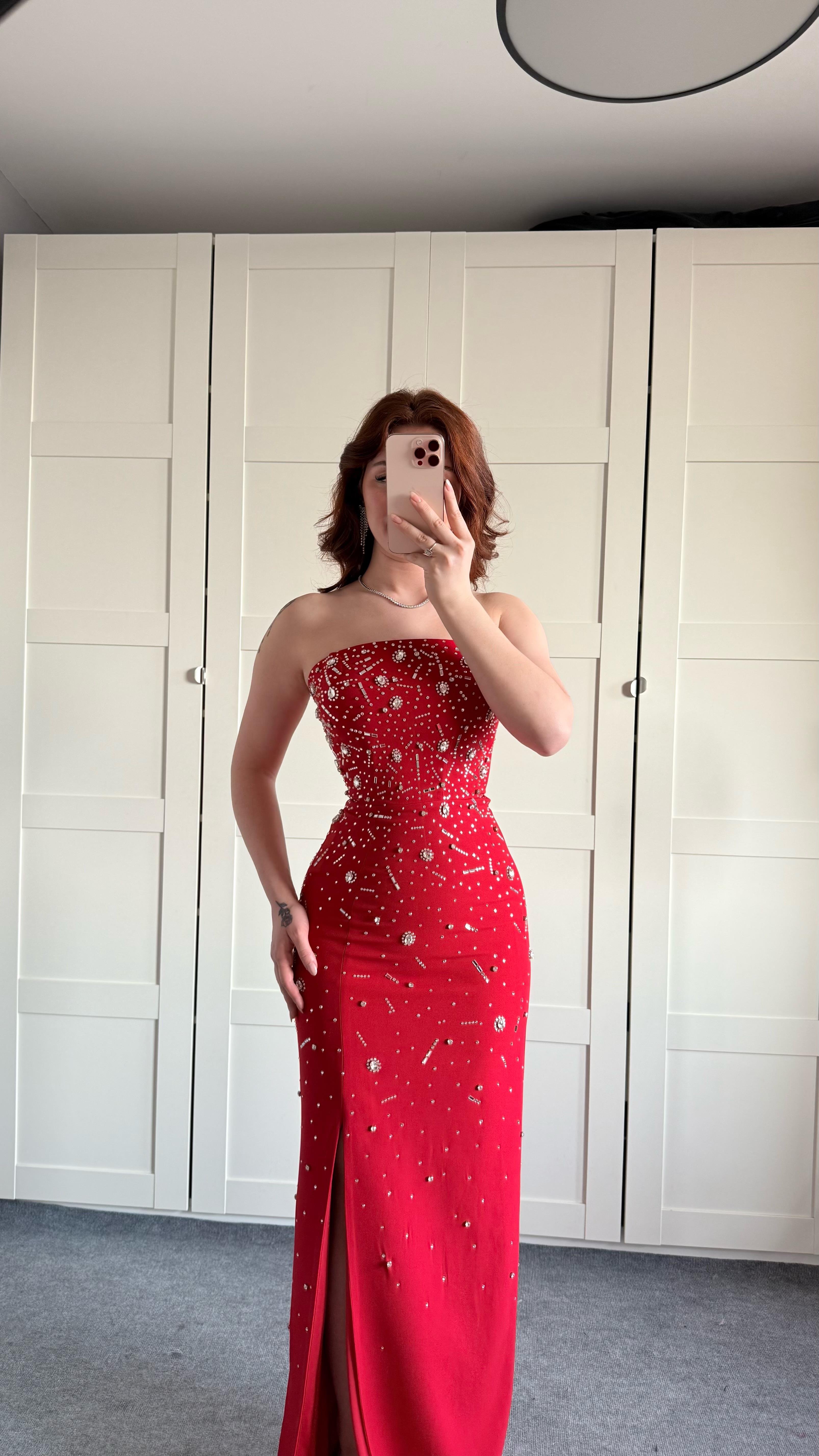 Luxury Straplez Taşlı Abiye Kırmızı