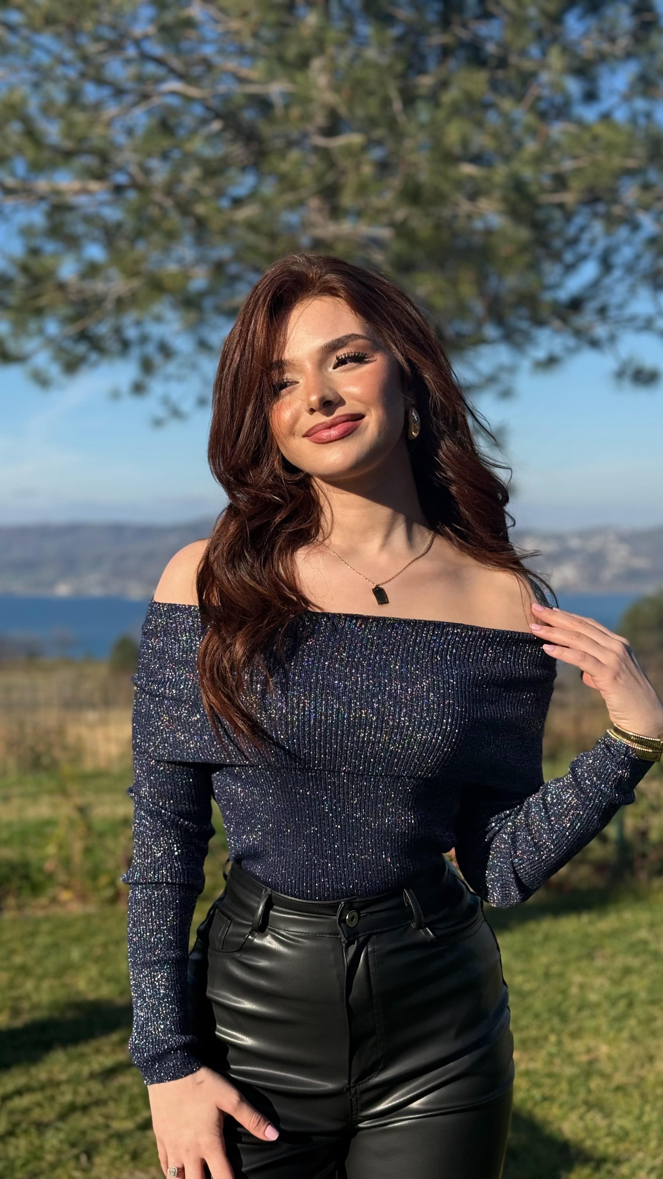 Madonna Yaka Simli Kazak Lacivert 