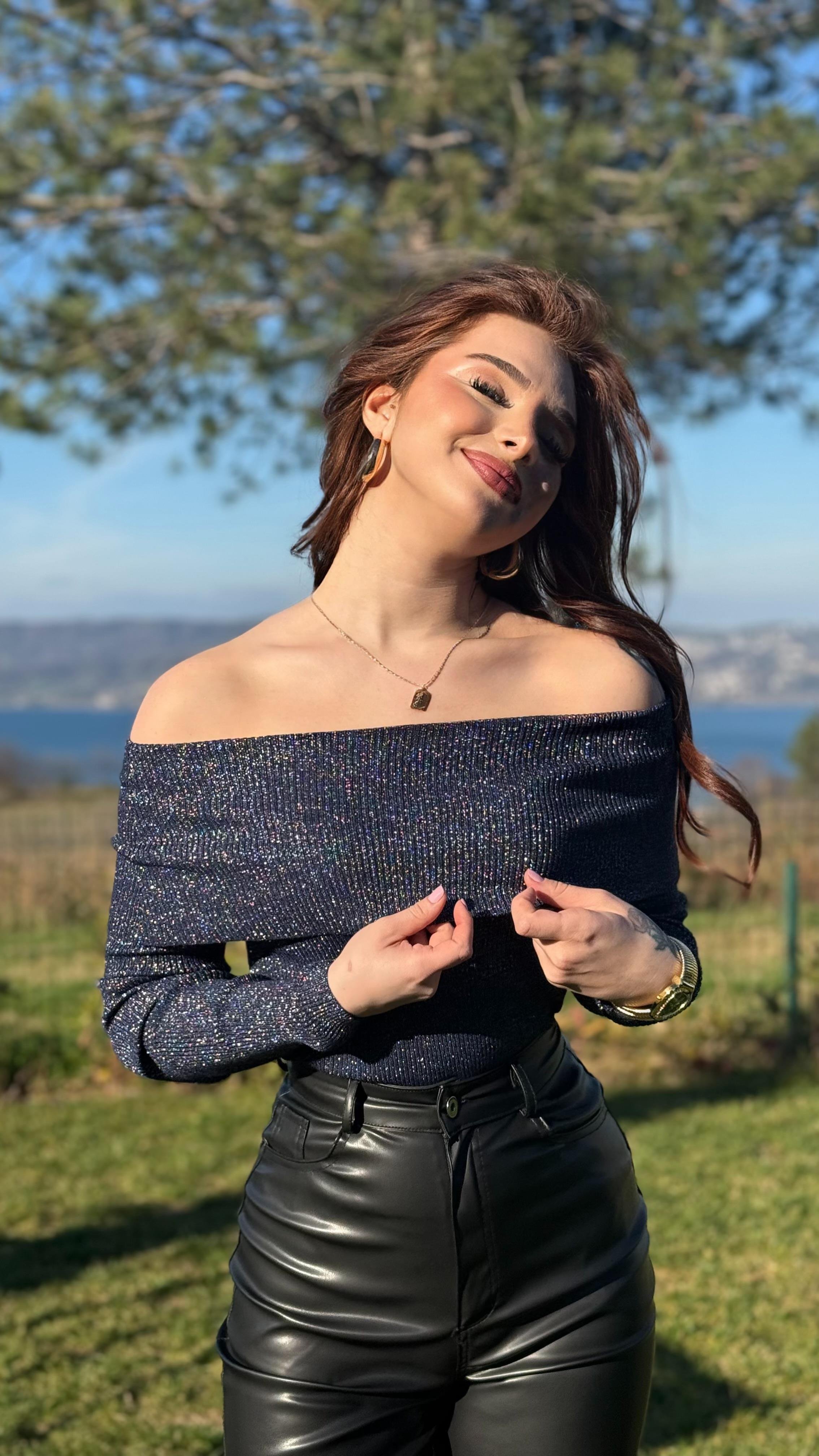 Madonna Yaka Simli Kazak Lacivert 