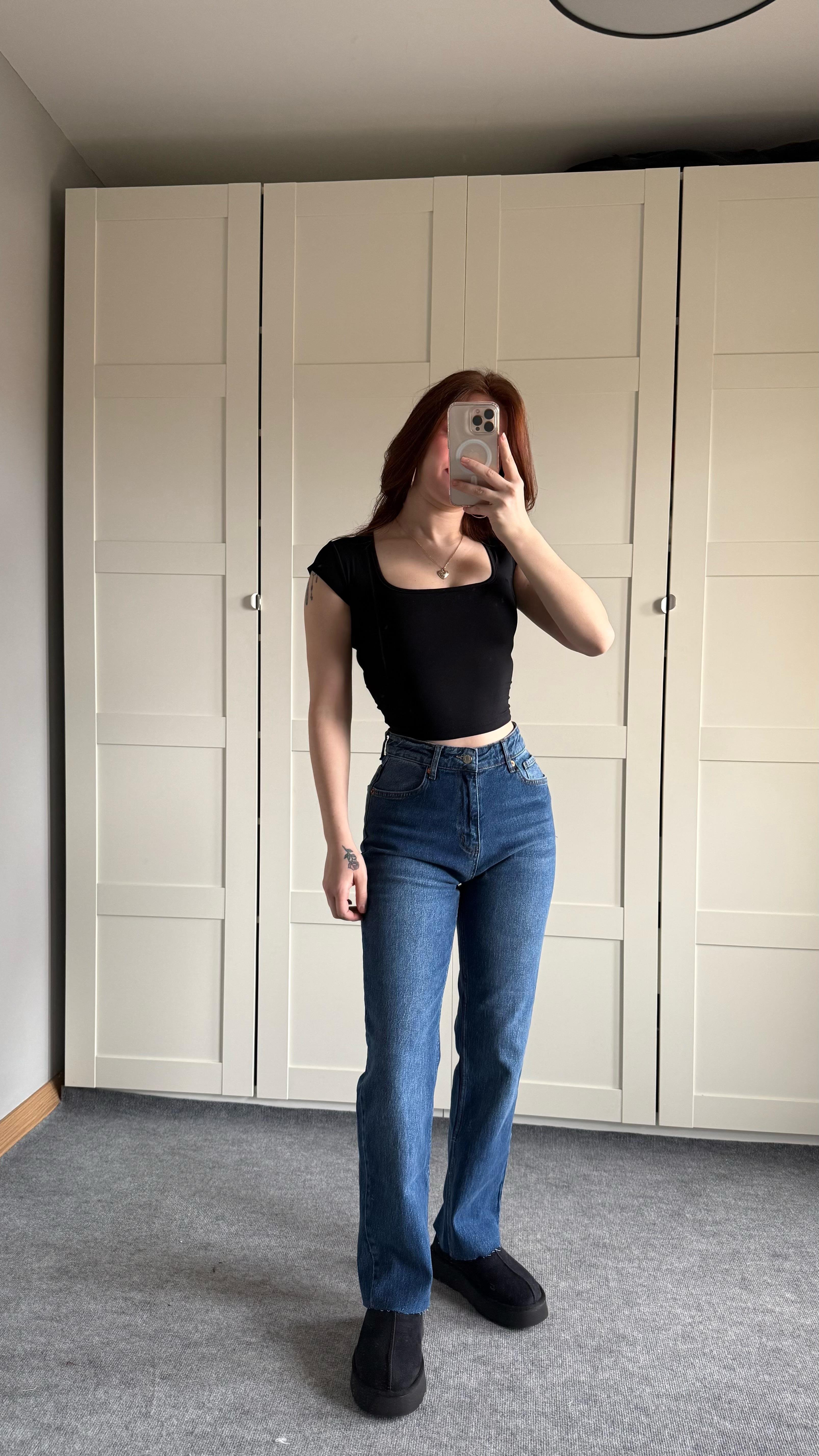 Marka Kesik Paça Mom Fit Mavi