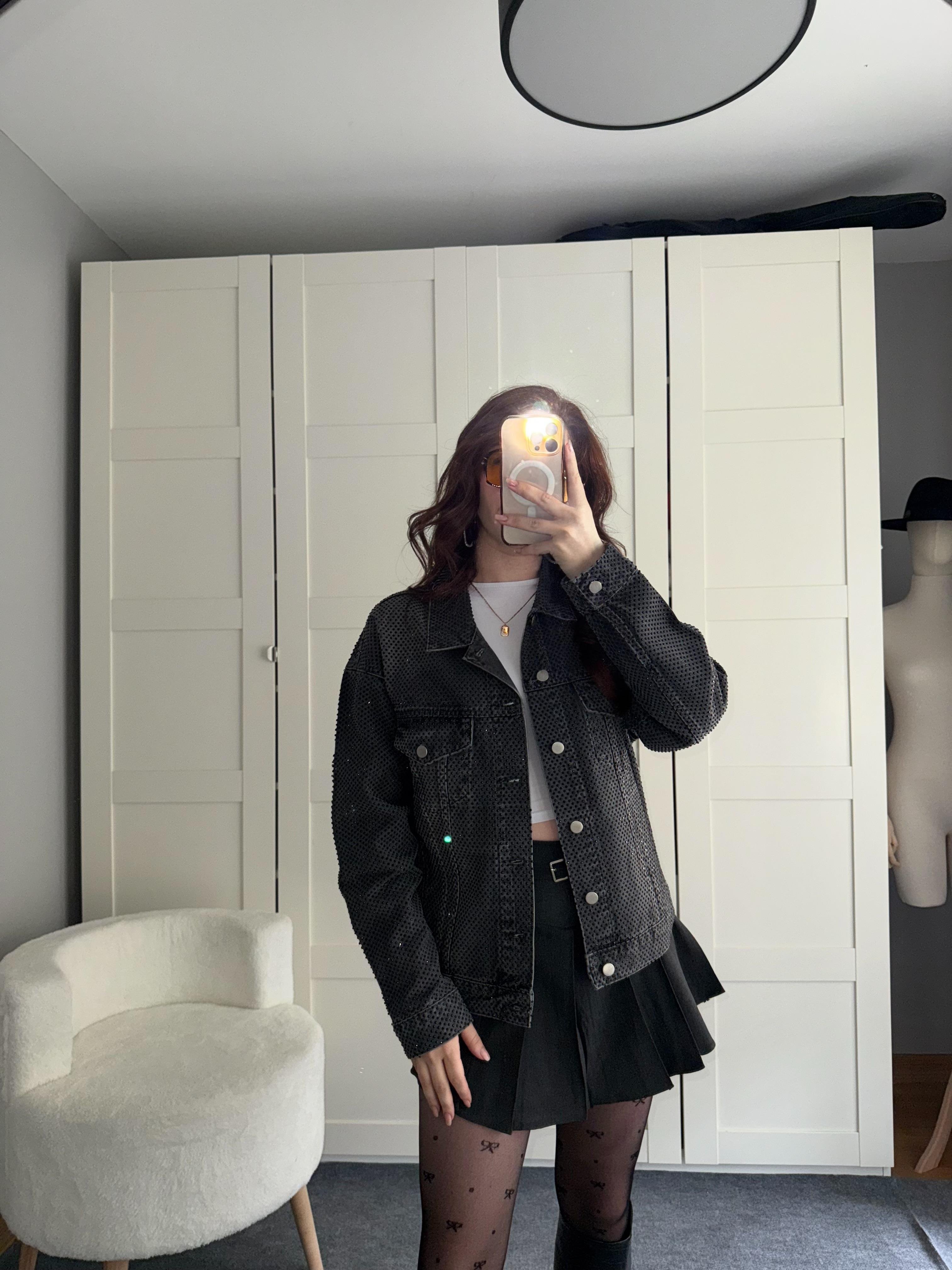 Marka Model Taşlı Füme Ceket