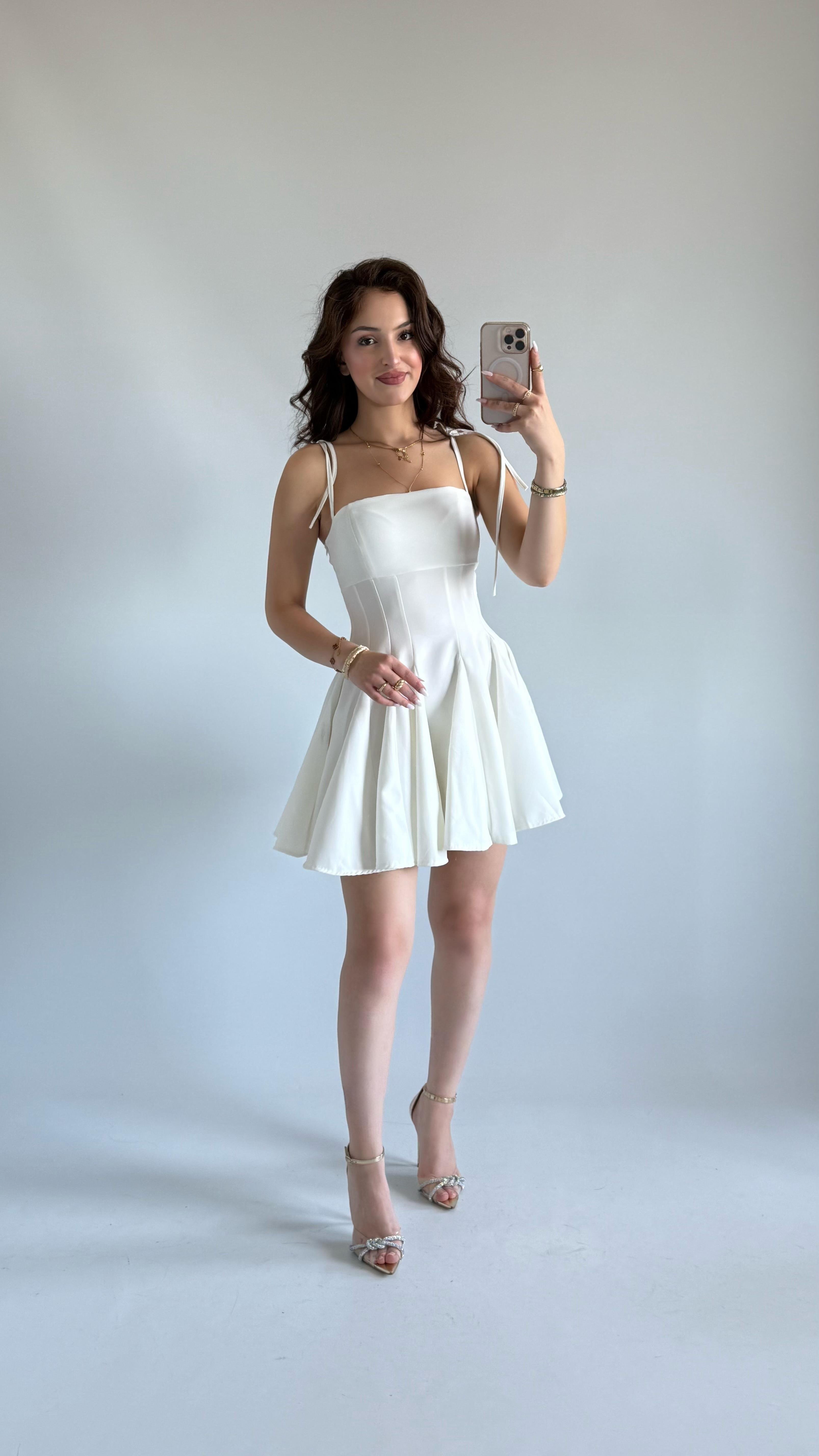 Matilda Beyaz Elbise