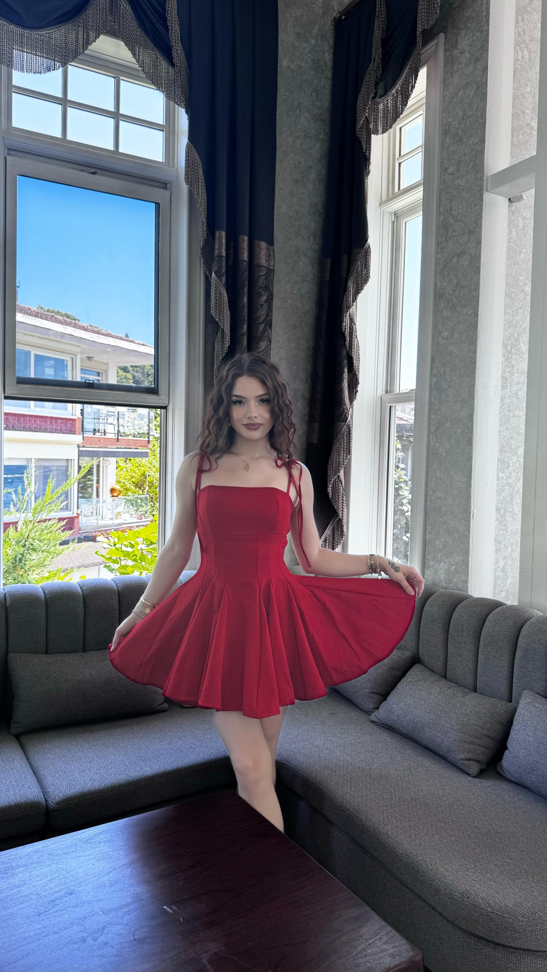 Matilda Kırmızı Elbise