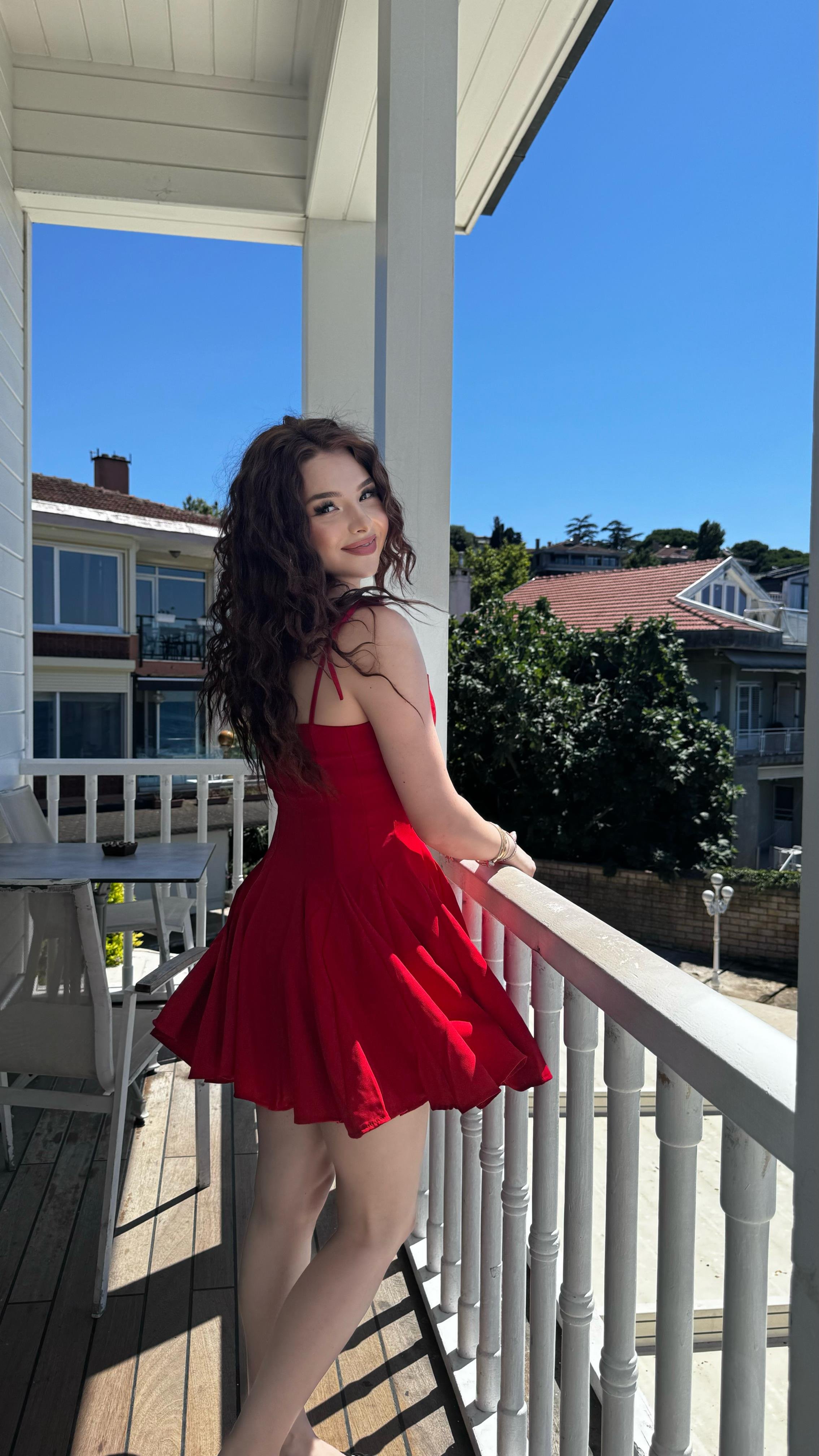 Matilda Kırmızı Elbise