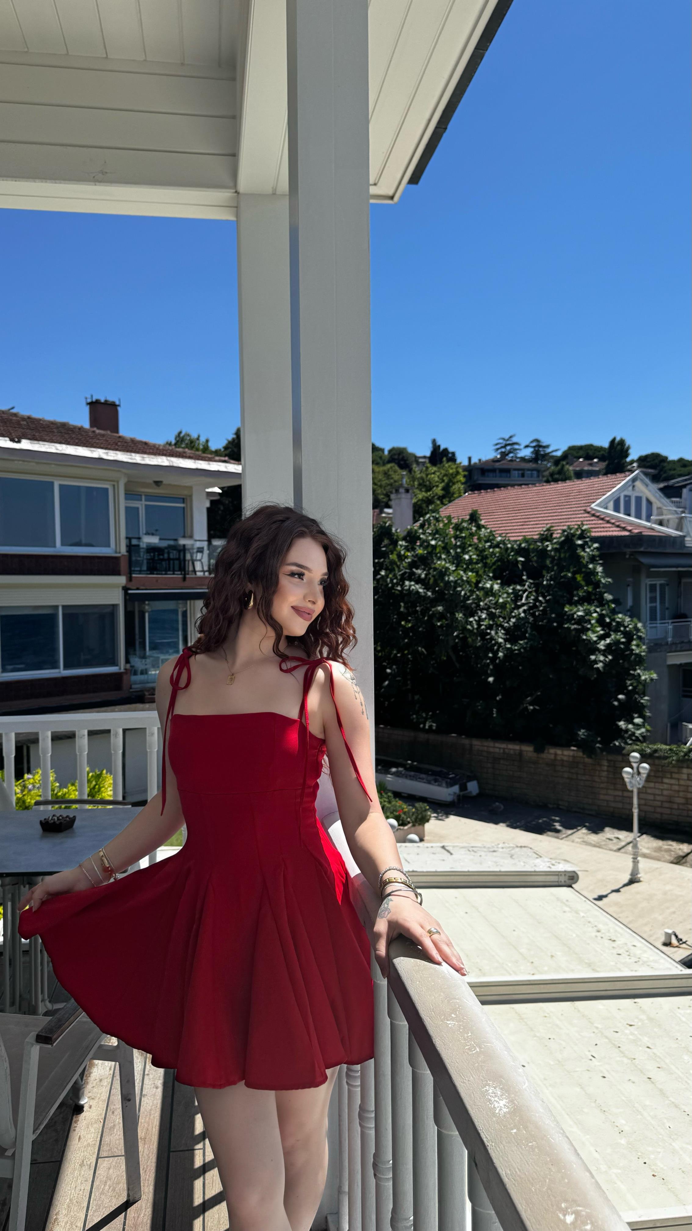 Matilda Kırmızı Elbise