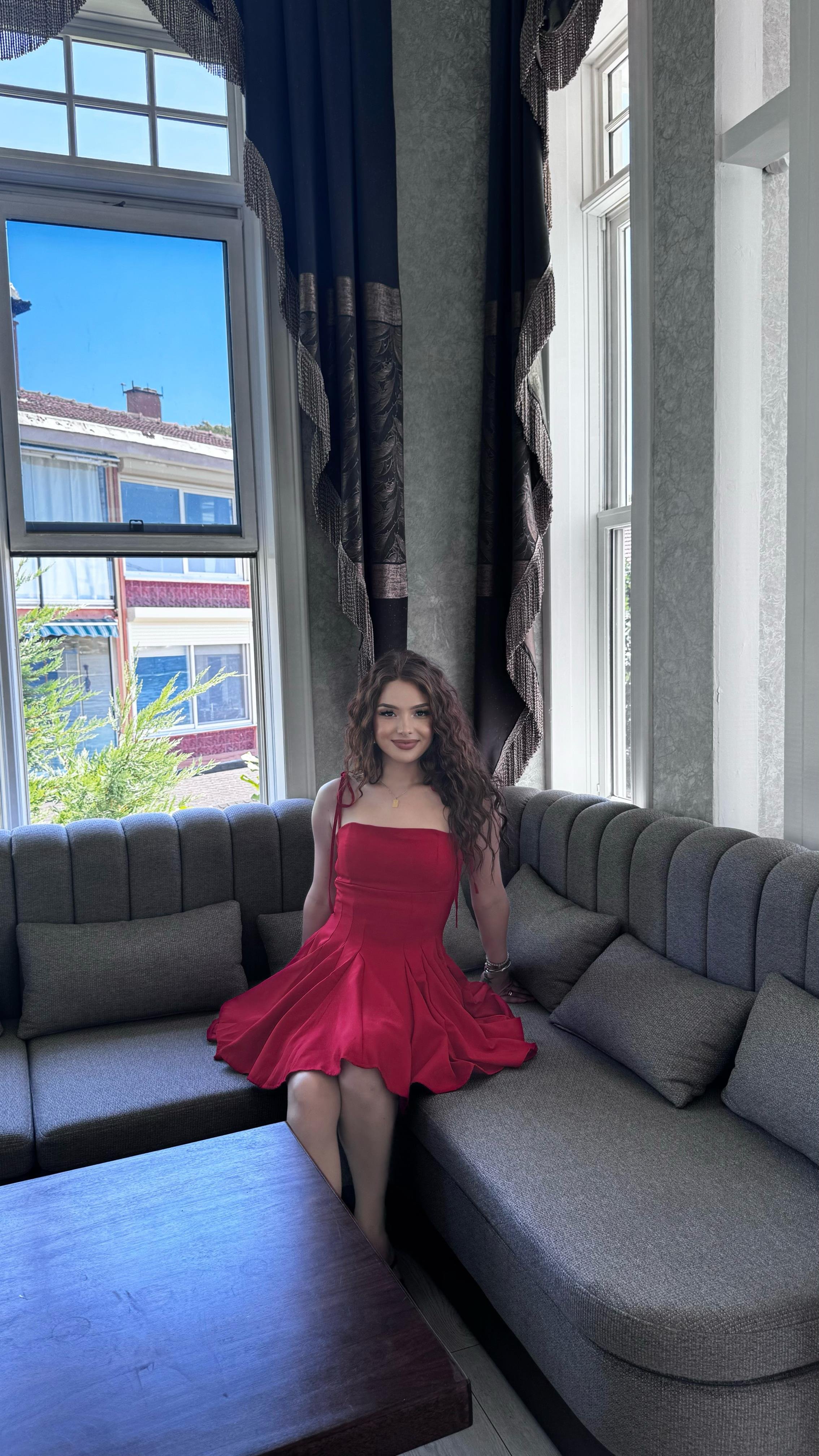 Matilda Kırmızı Elbise