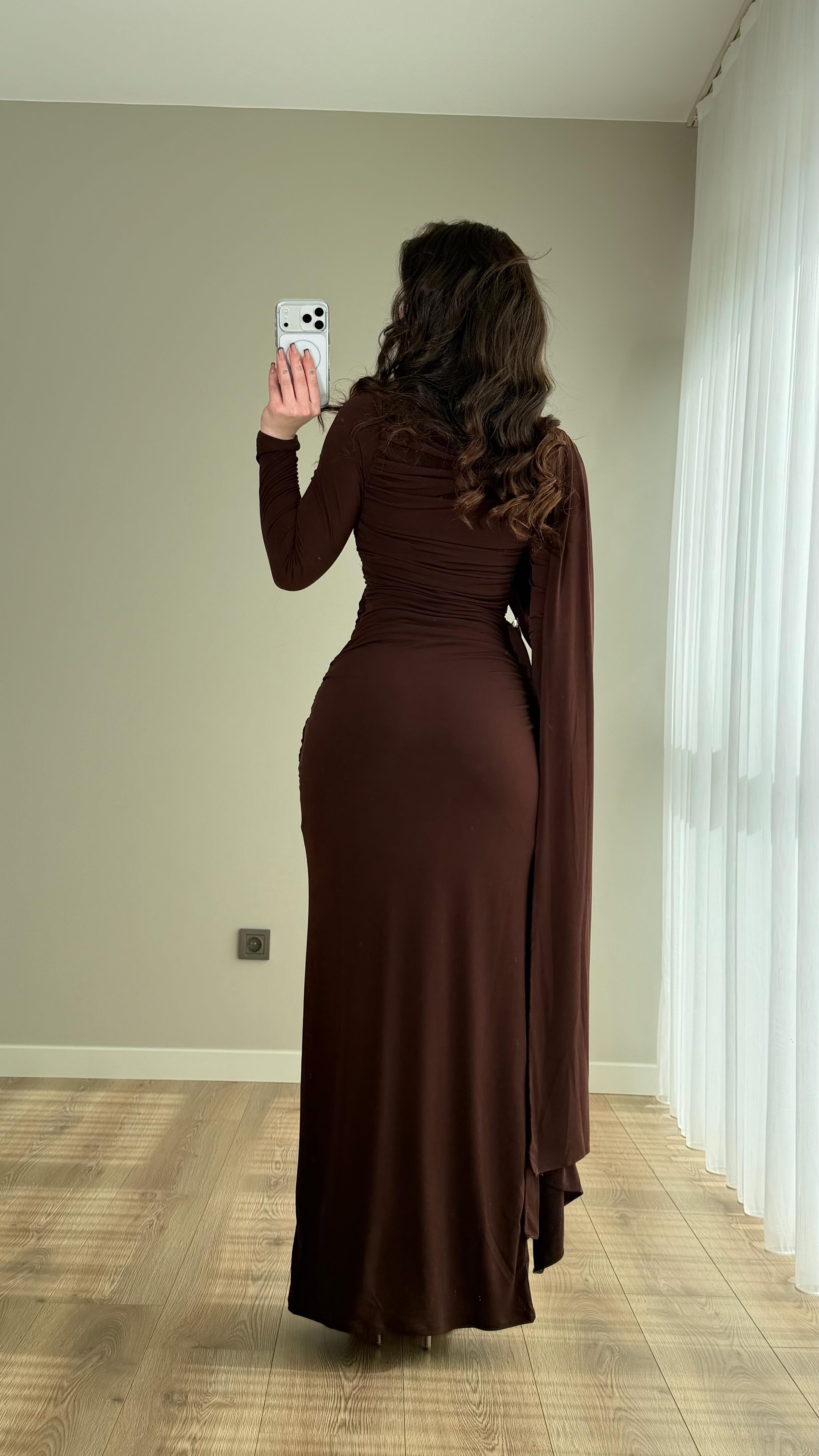 Melisandre Omuz Kuşaklı Elbise Kahverengi