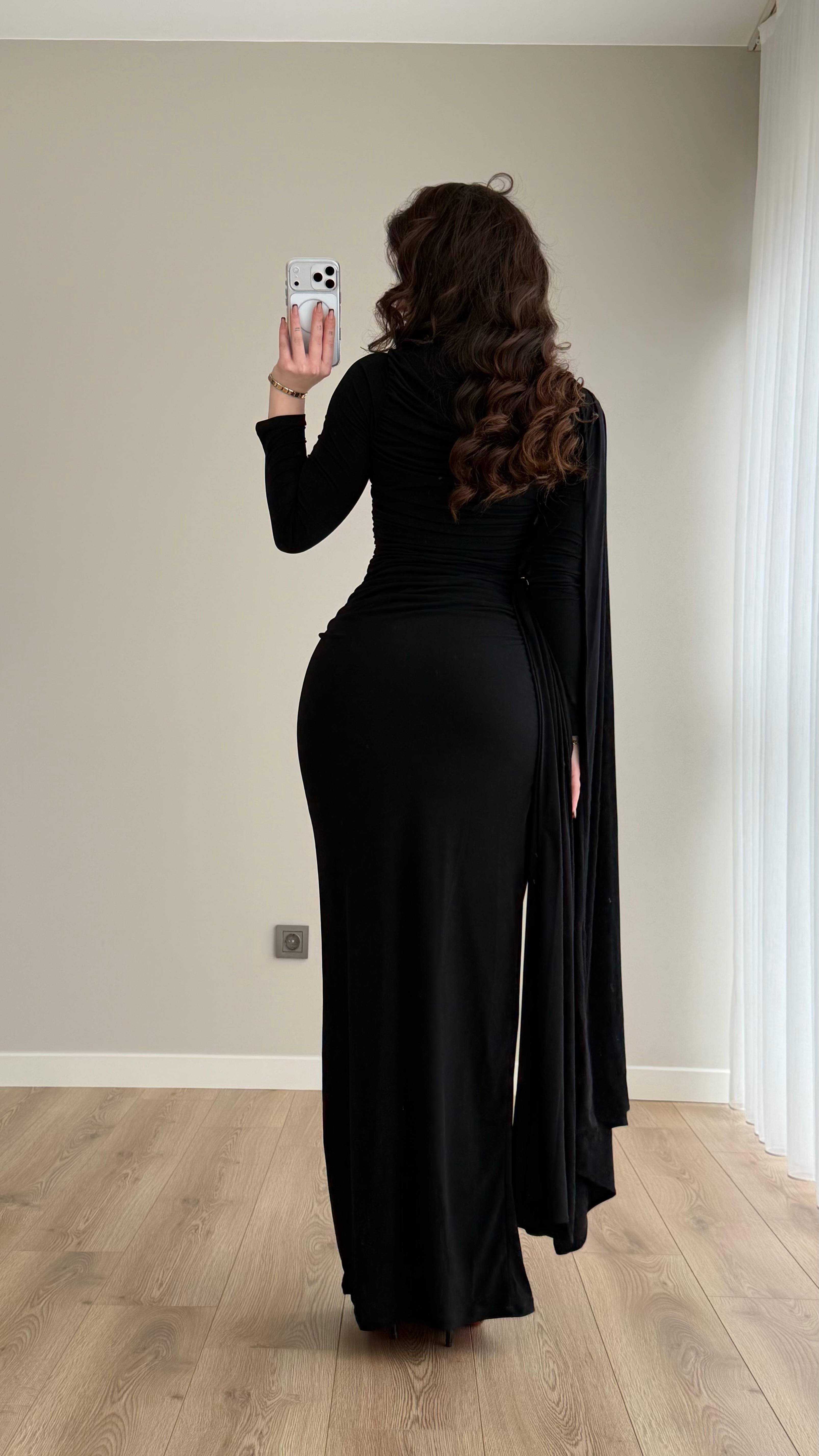 Melisandre Omuz Kuşaklı Elbise Siyah