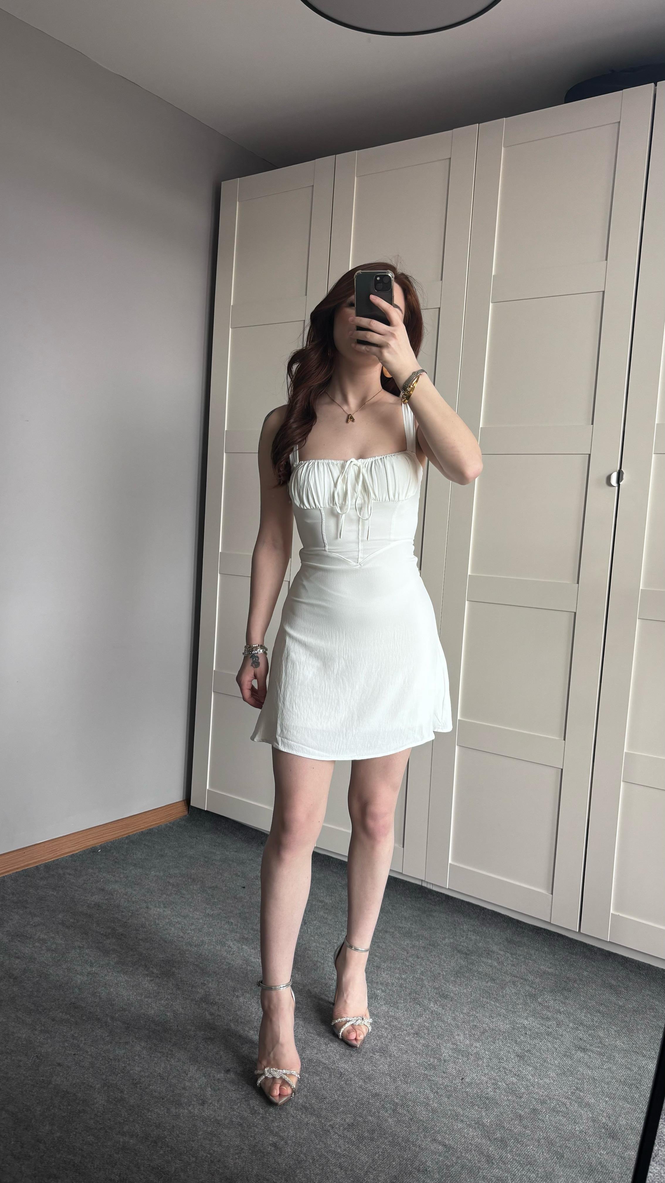 Mini Çıtır Elbise Sade Beyaz 