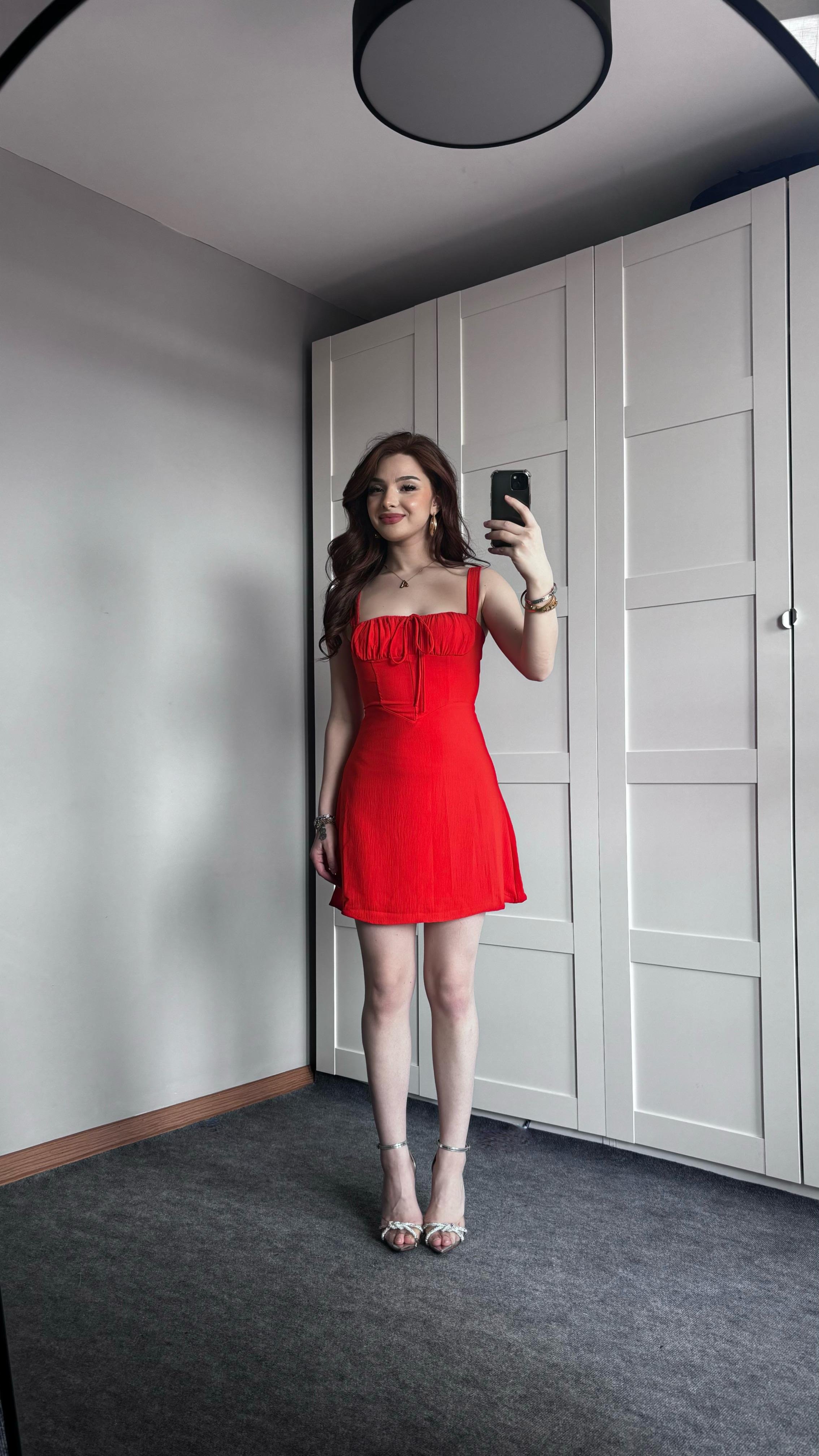 Mini Çıtır Sade Kırmızı Elbise