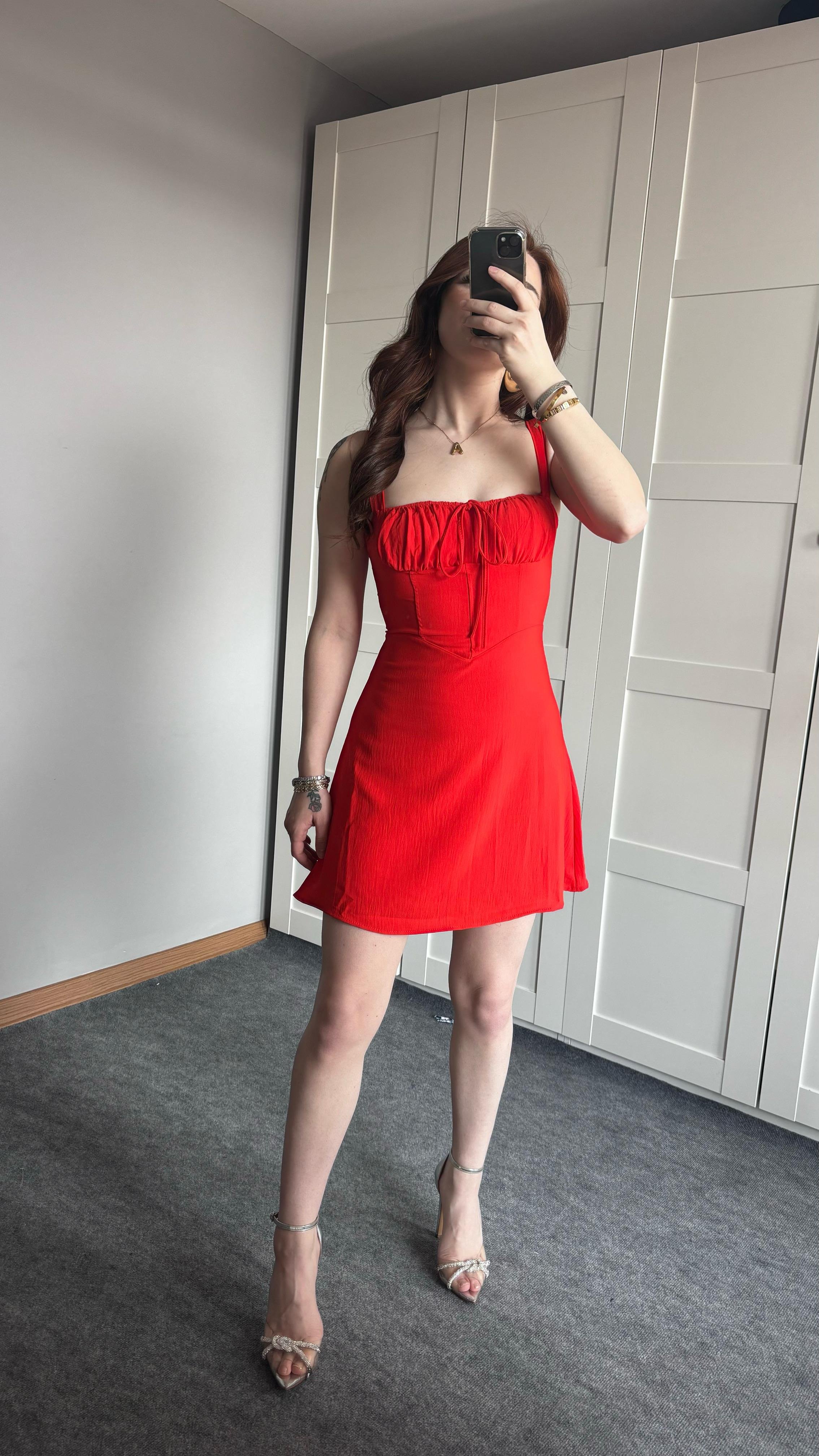 Mini Çıtır Sade Kırmızı Elbise