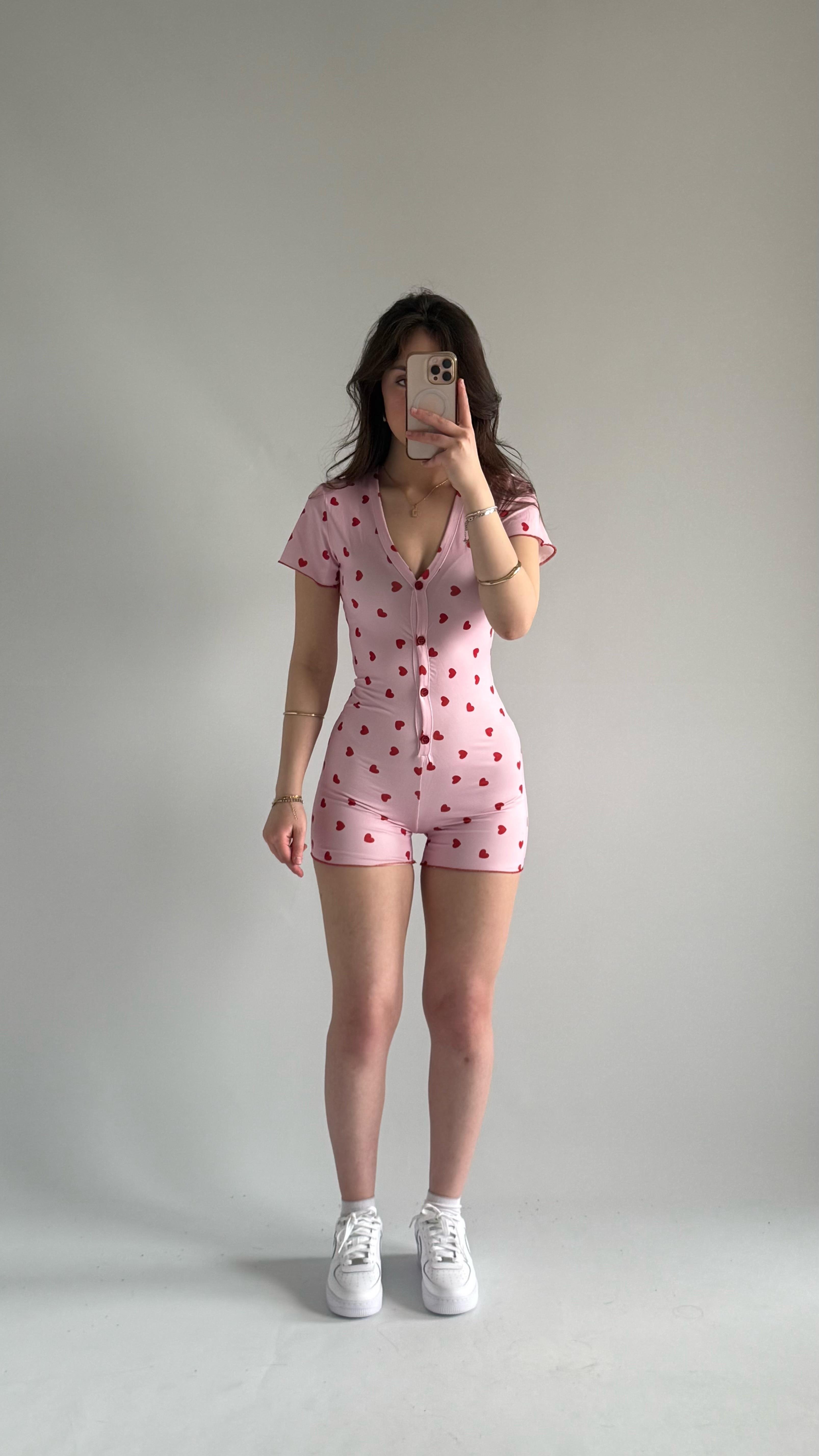 Minik Kalpli Düğmeli Mini Tulum Pembe