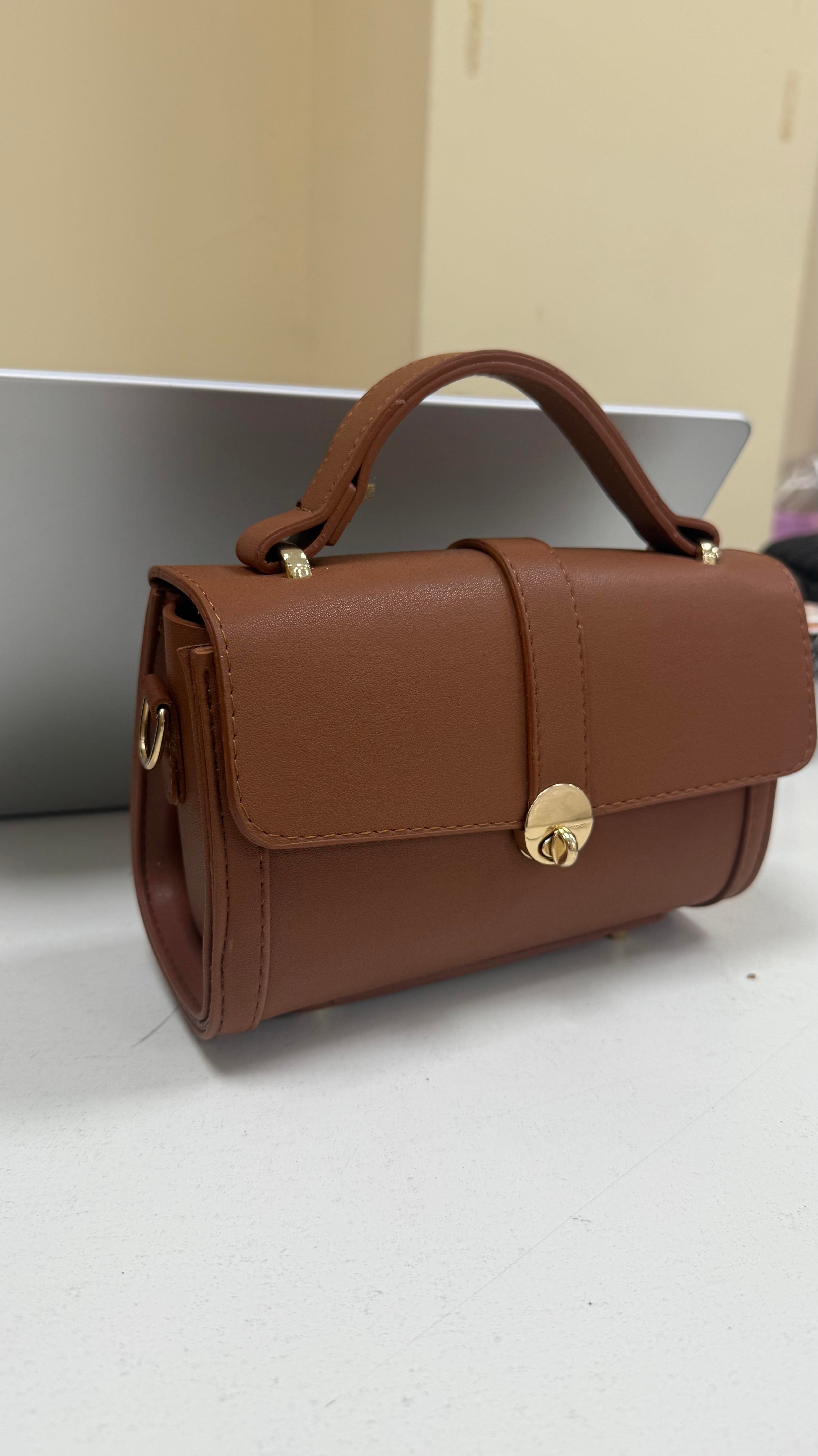 Minik Oval Tote Çanta Taba